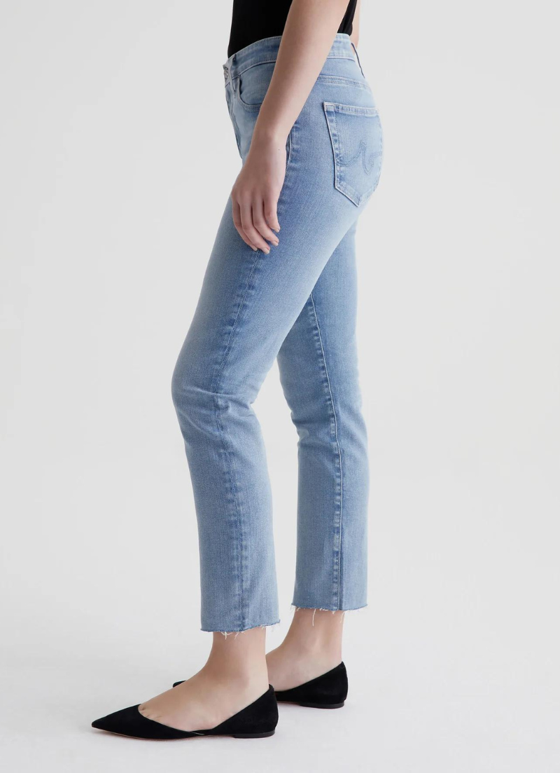 Mari High-Rise Slim Straight Crop