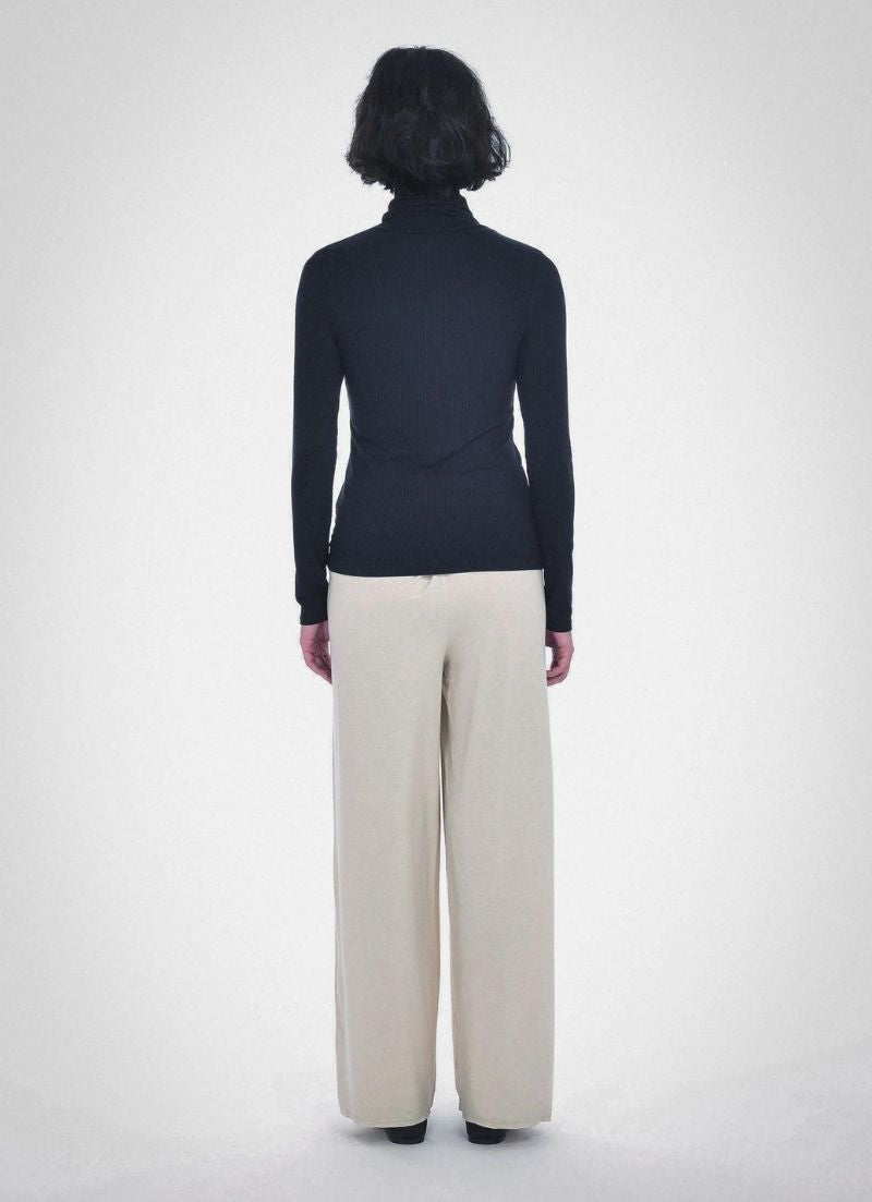 Cynthia Turtle Neck