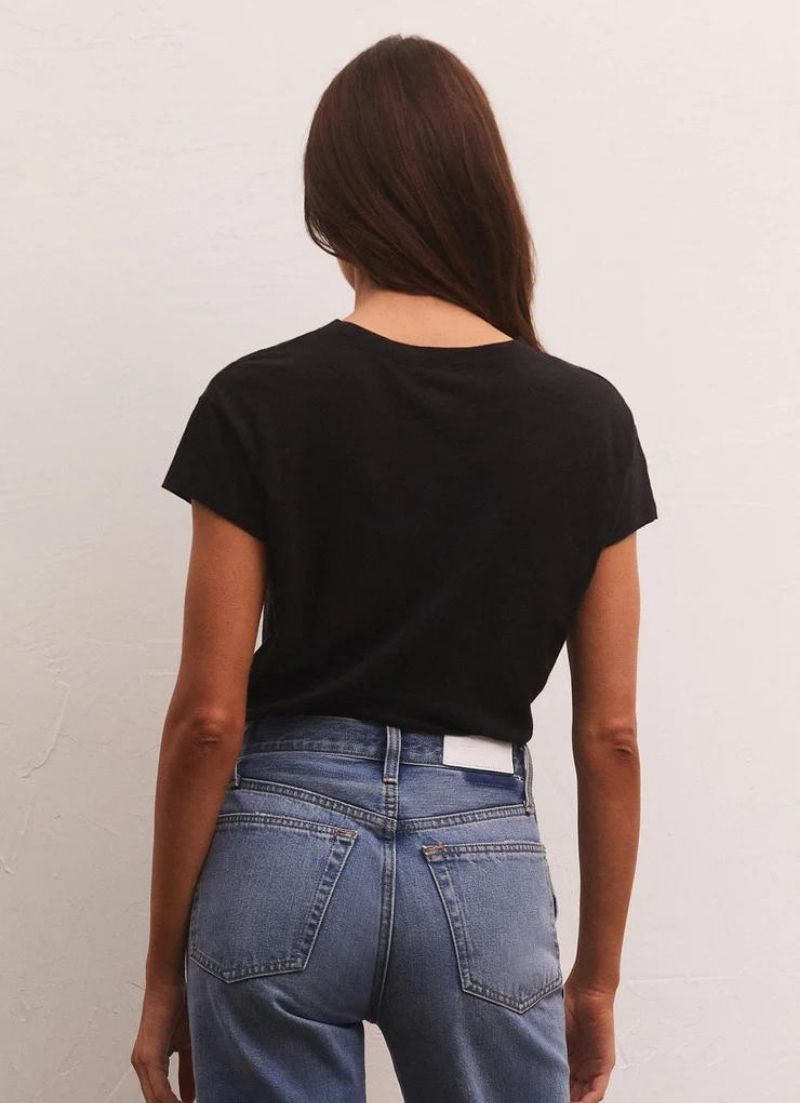 T-shirt flammé moderne