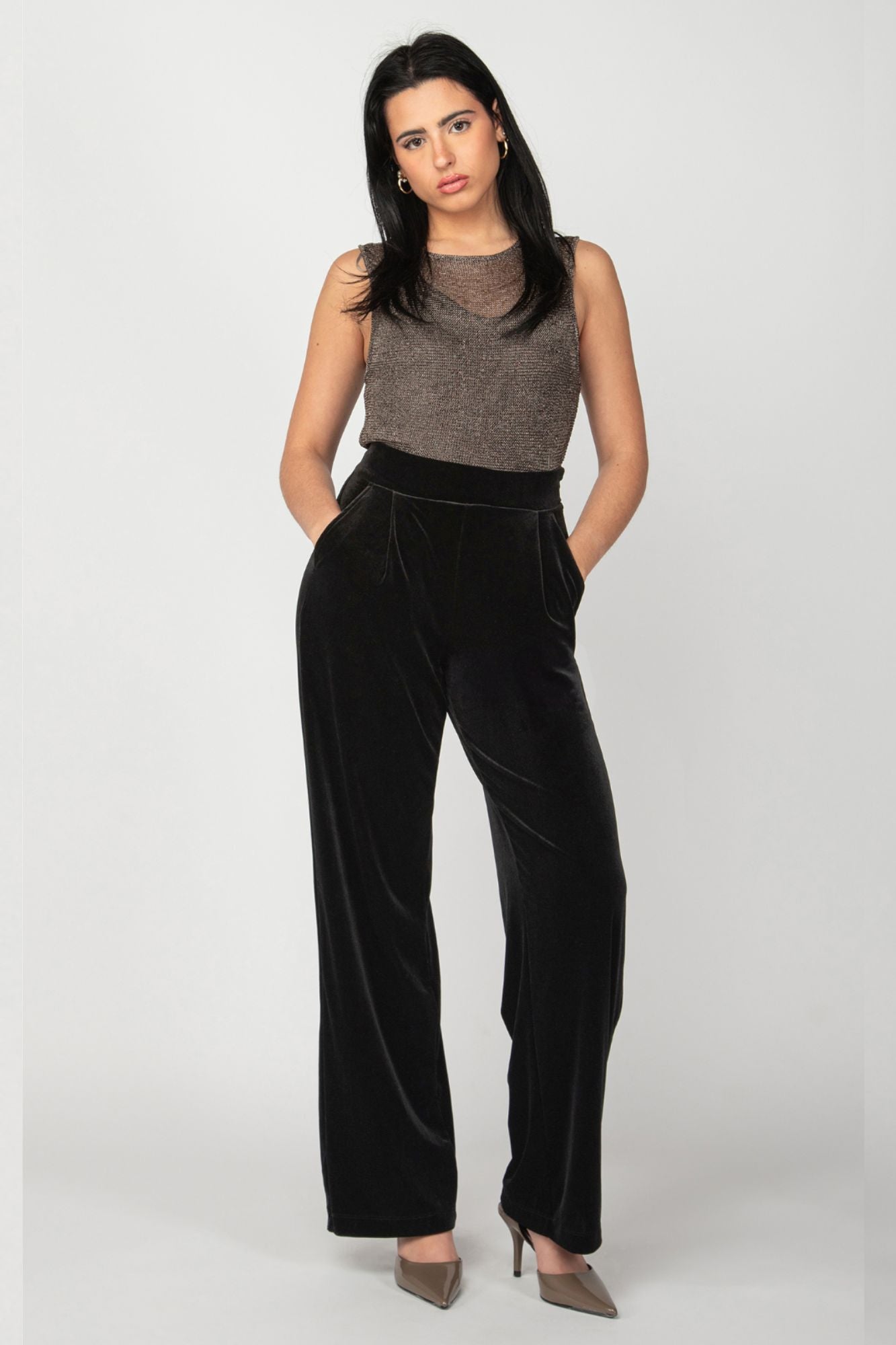 Alanna Wide Leg Velour Pant