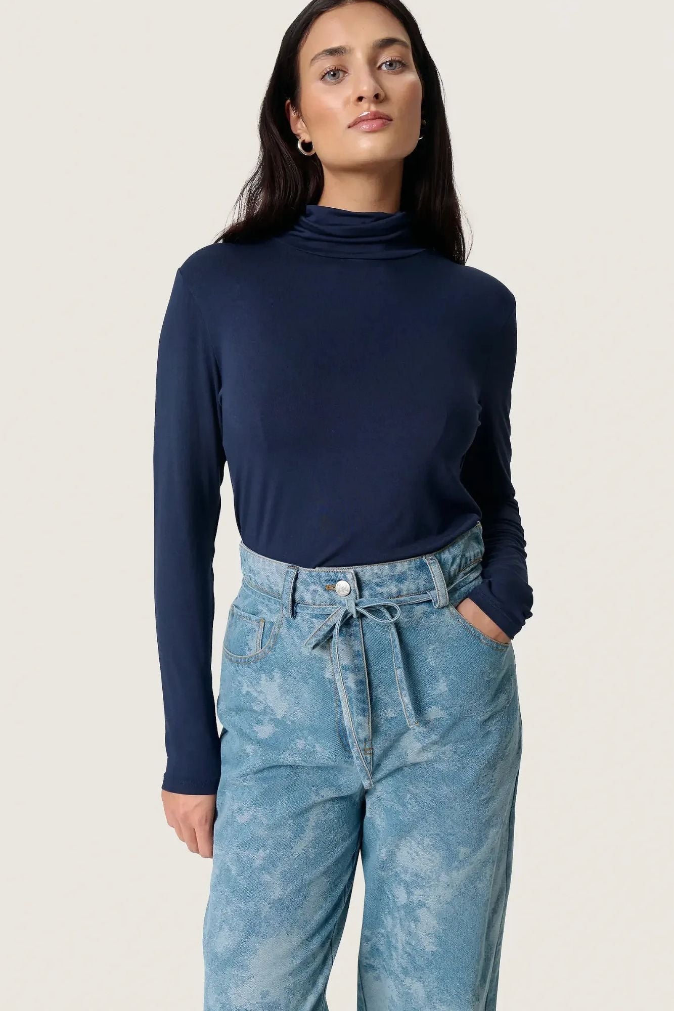 Hanadi Rollneck