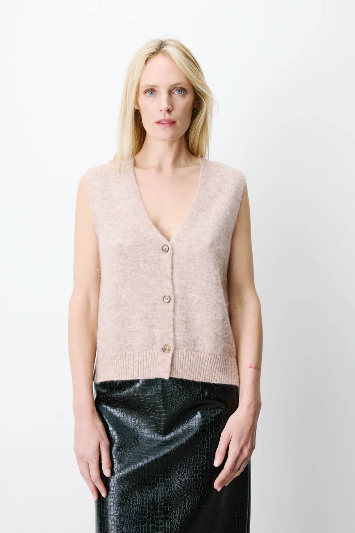 Nars Cardigan