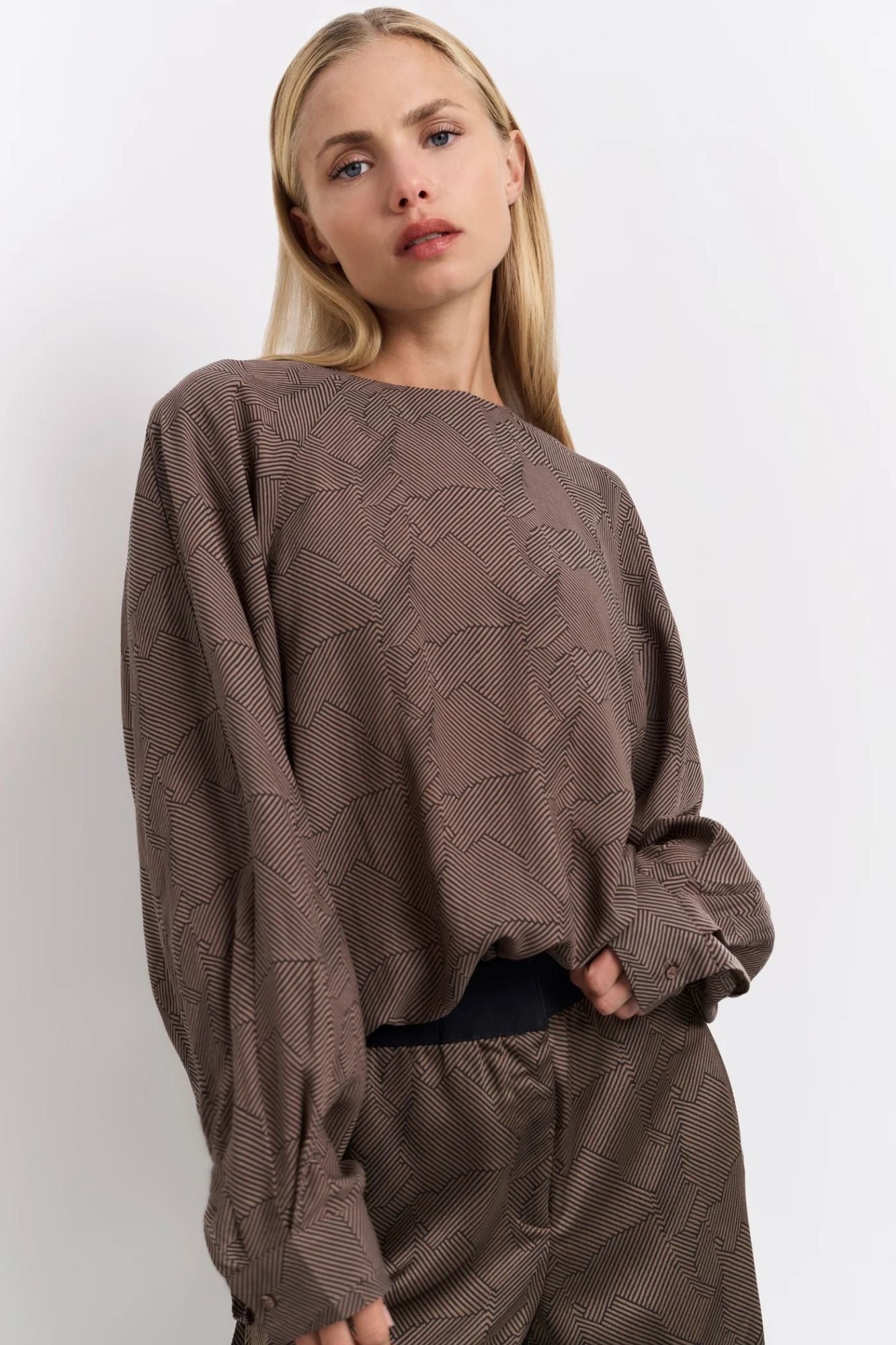 Caribou Raglan Top