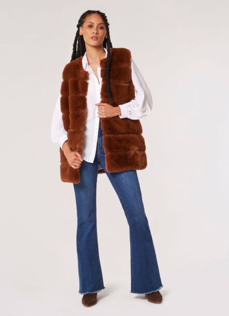 Gilet à volants en fourrure Amy