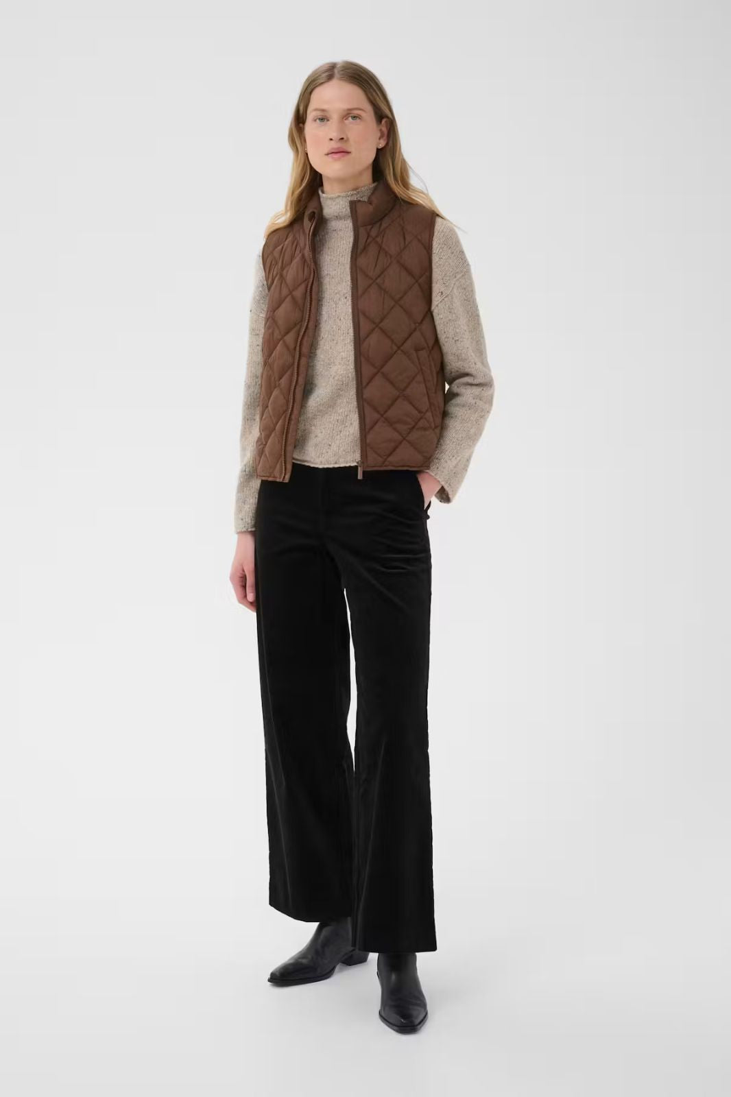 Carlota Outerwear