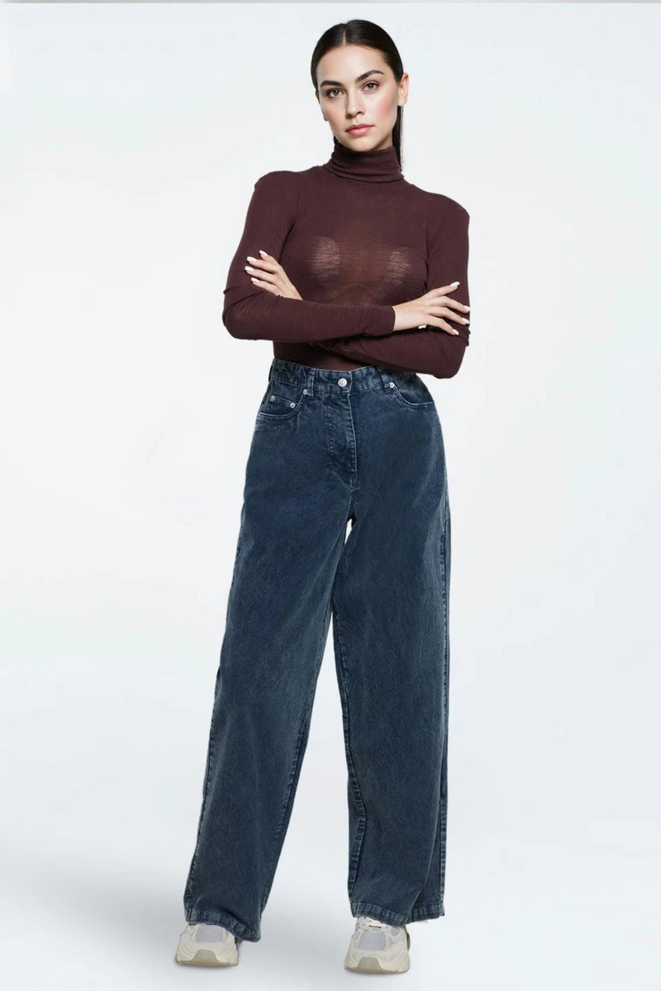 Aiyas Corduroy