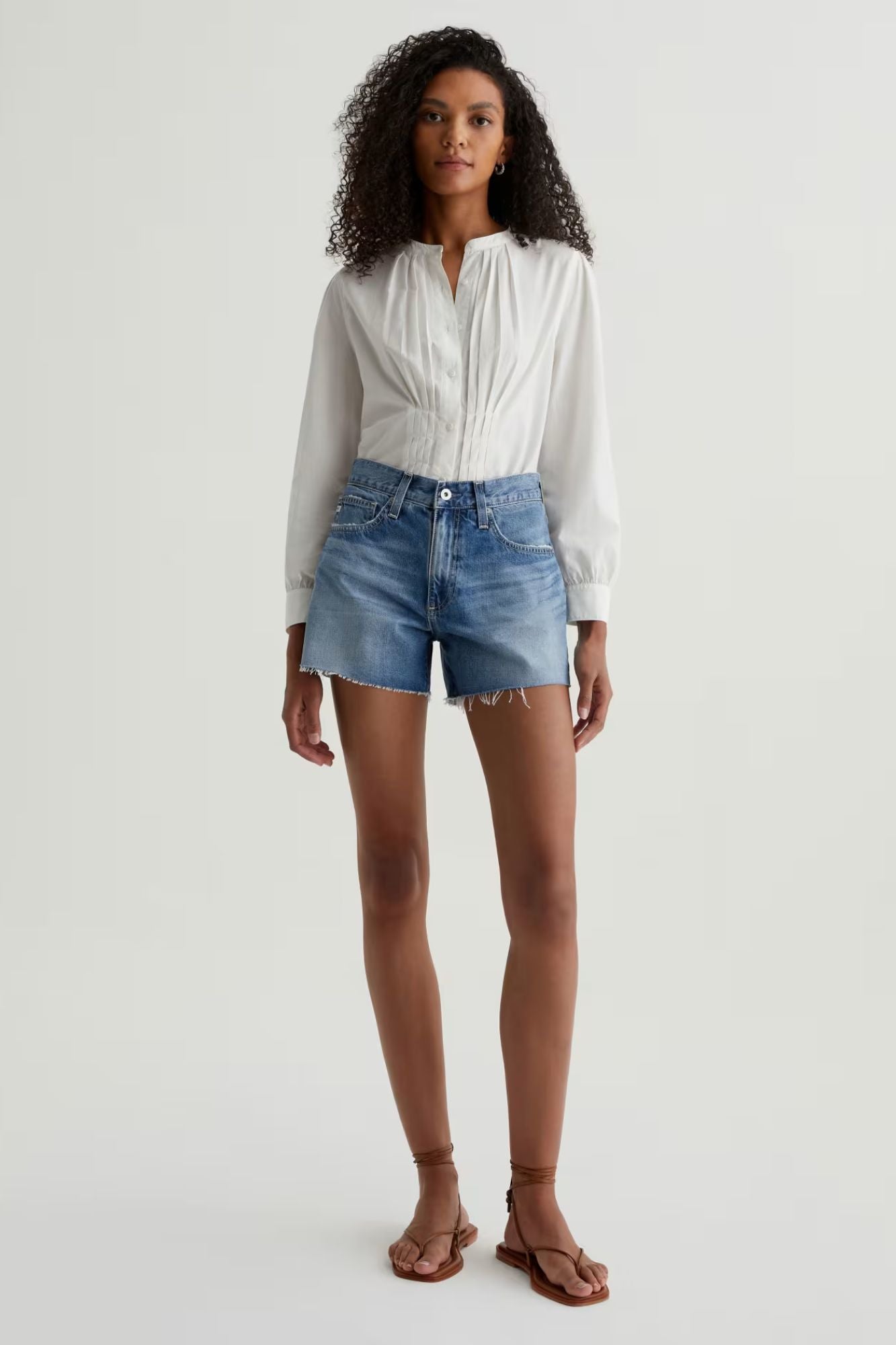 Halle Short
