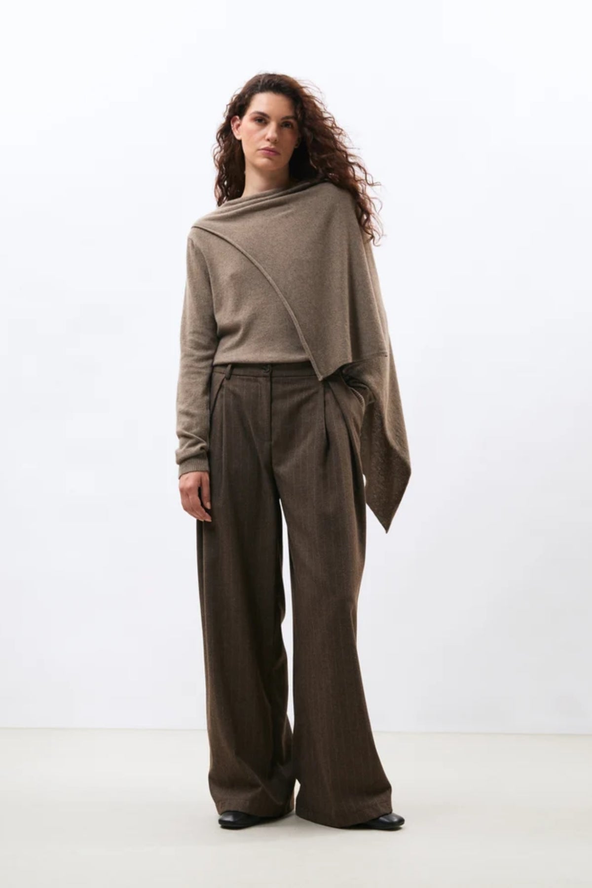 Kosaku Pant