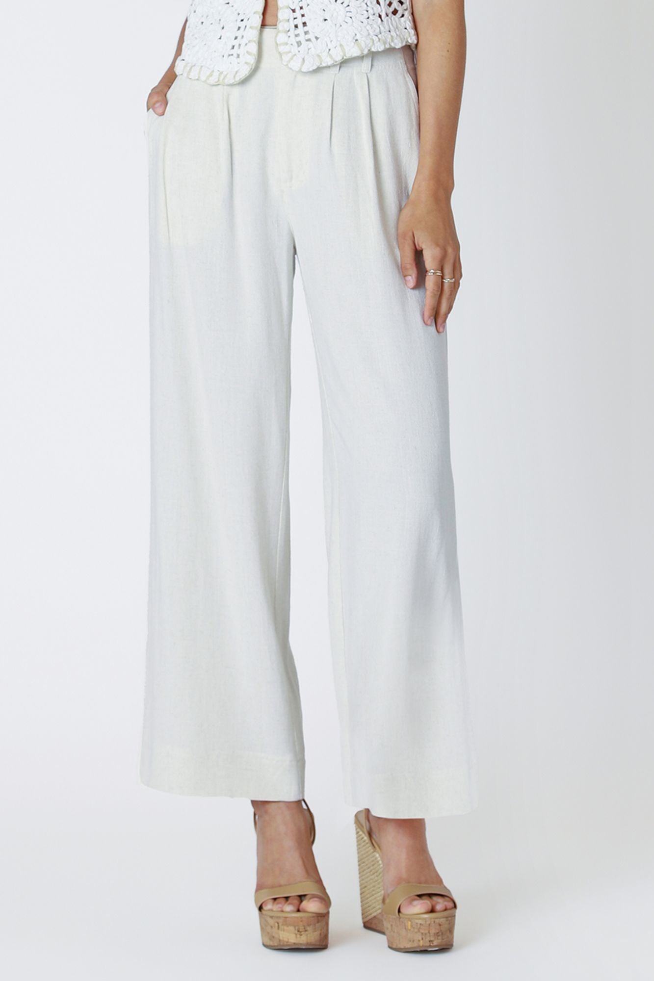 Wide Leg Pull On Pant