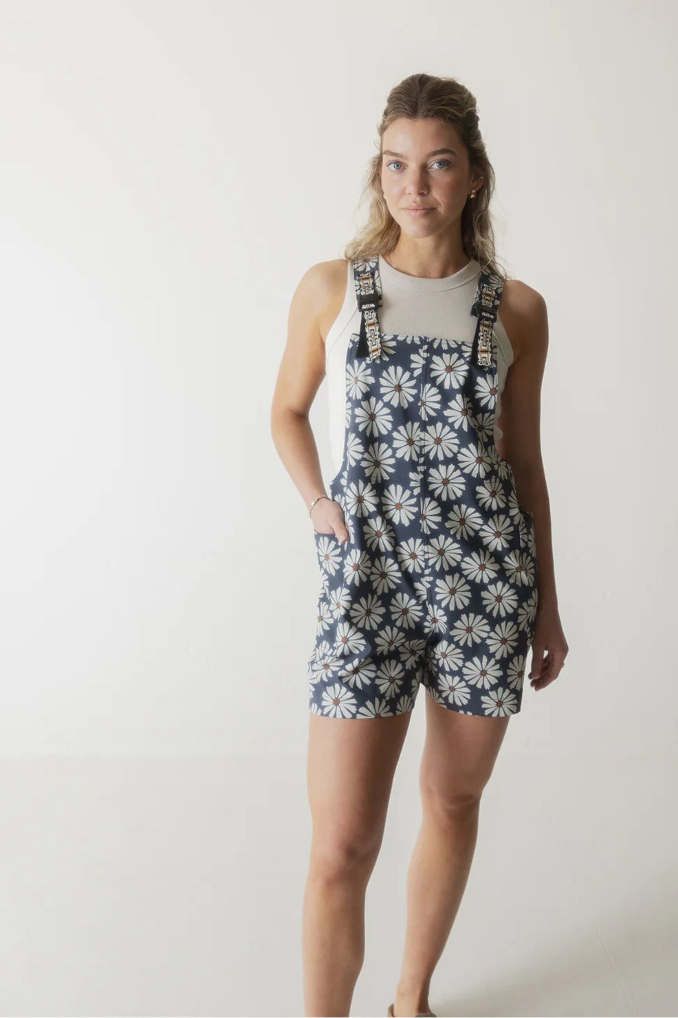 Monatanita Romper