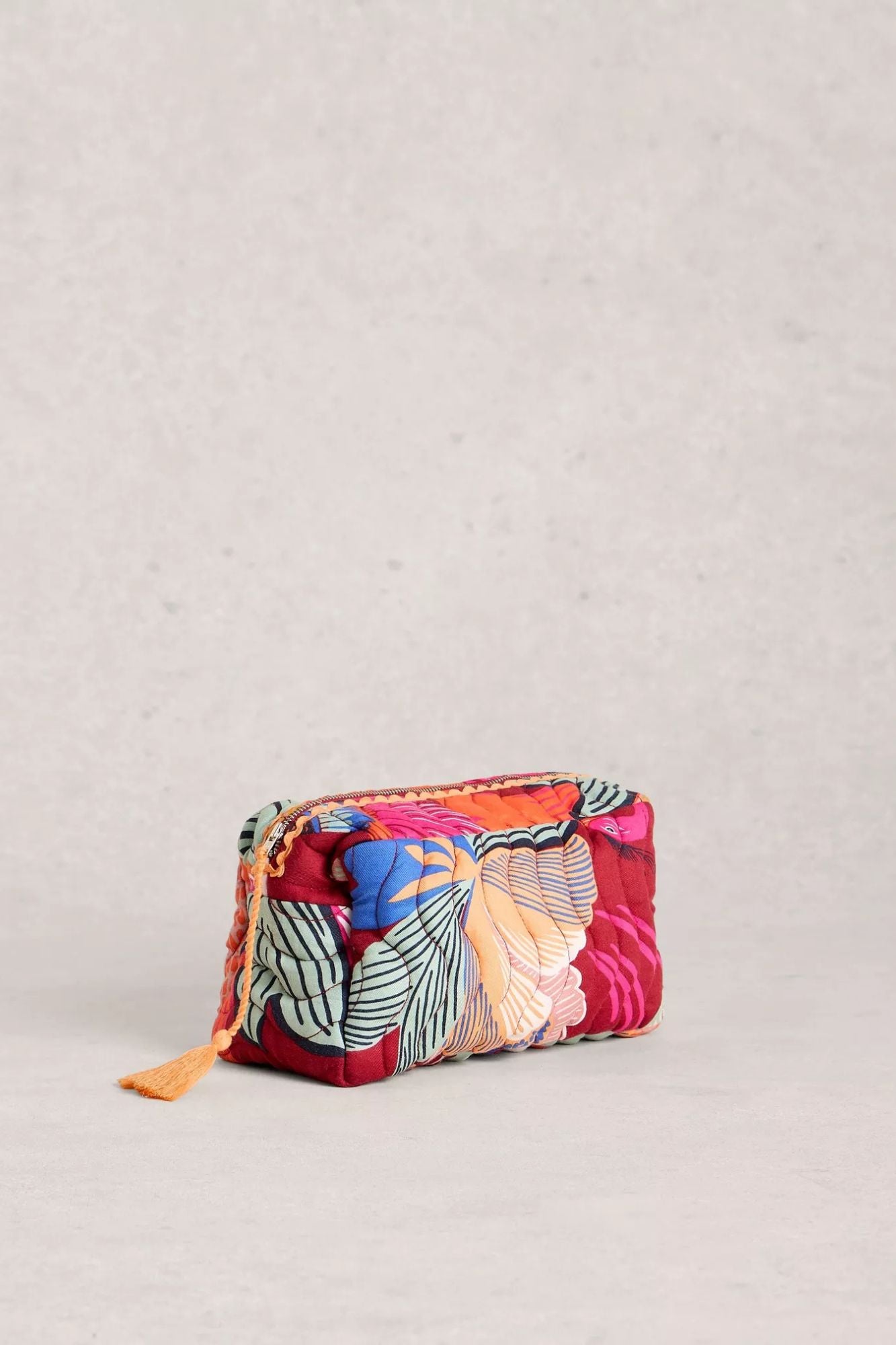 Shelby Quilted Wash Bag