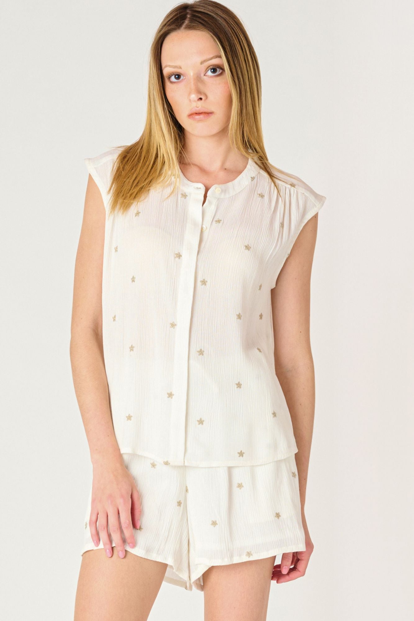 Short Sleeve Embroidered Blouse