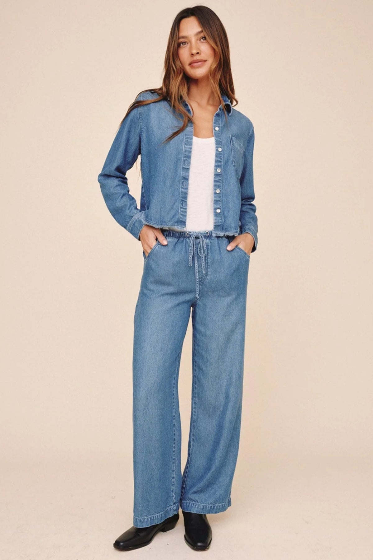 Fray Hem Cropped Button Down