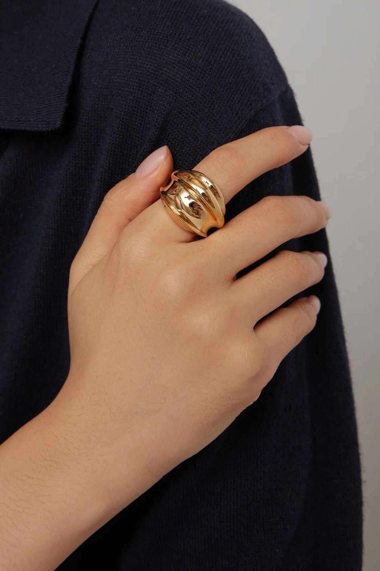 Leona Ring 7"