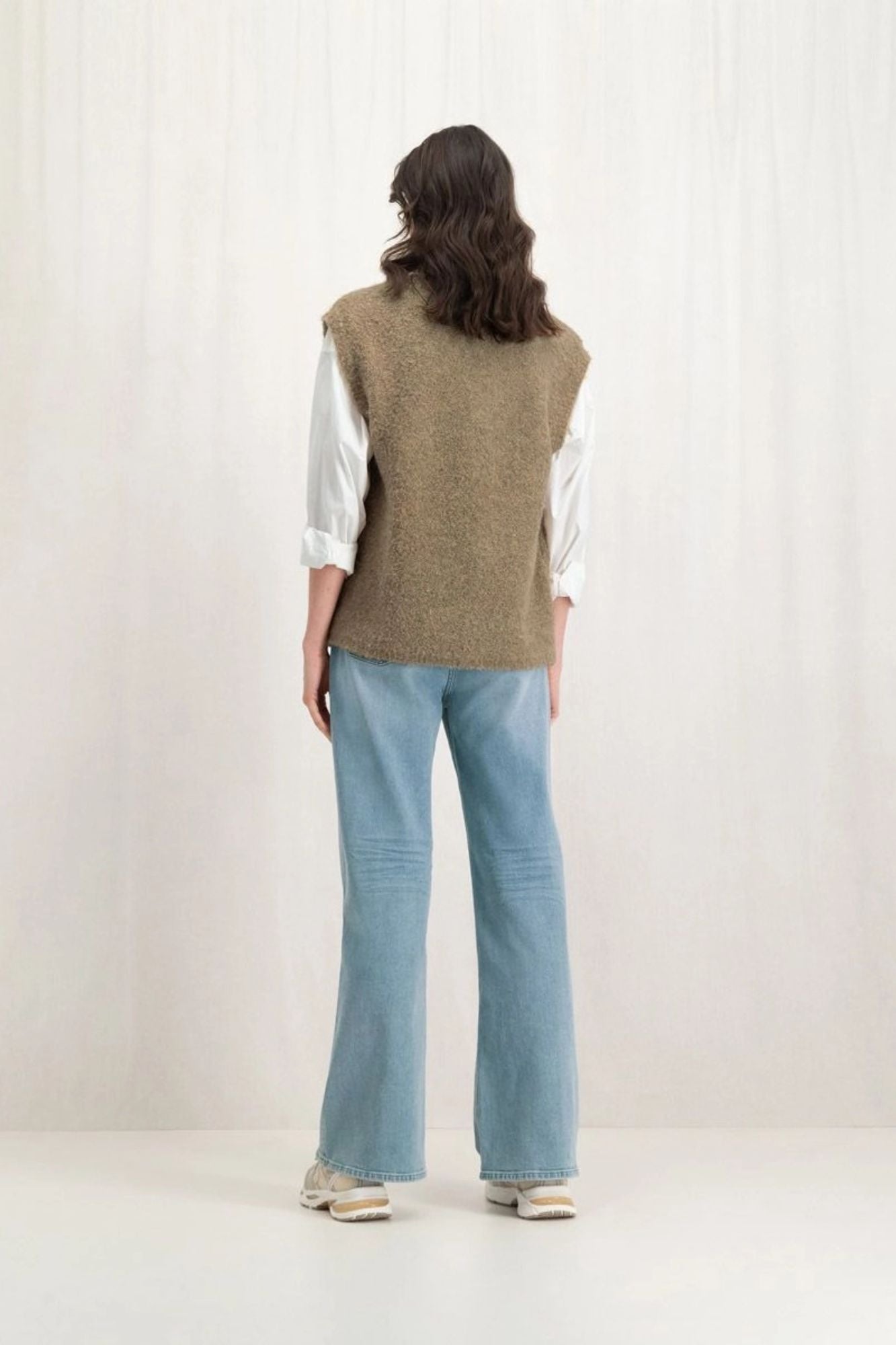 Elisa Vest