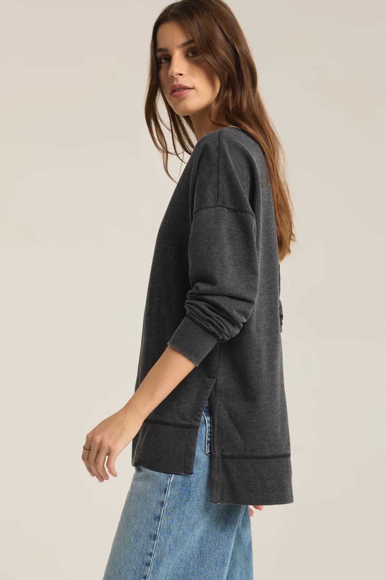 Modern V-Neck Weekender