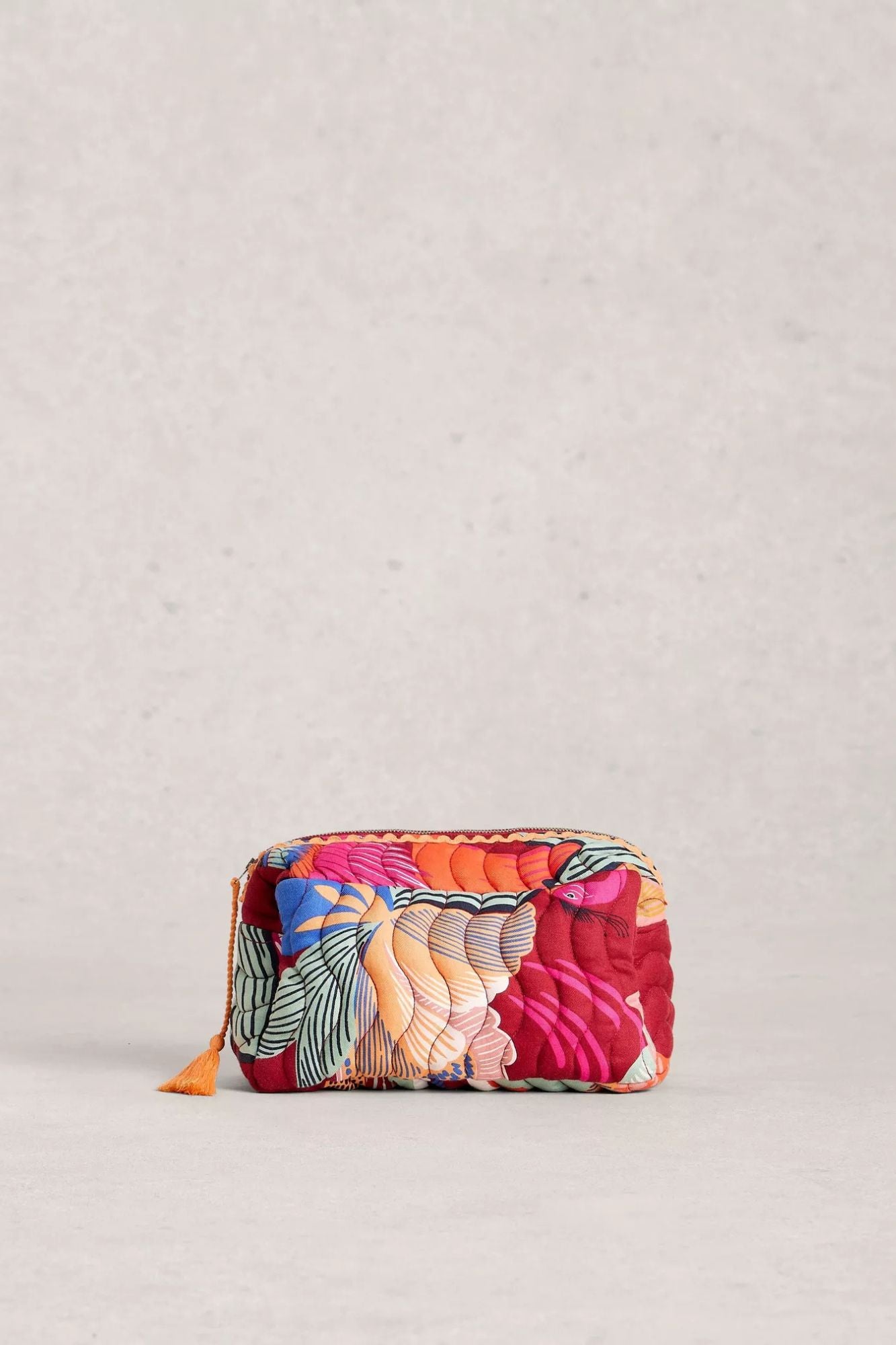 Shelby Quilted Wash Bag