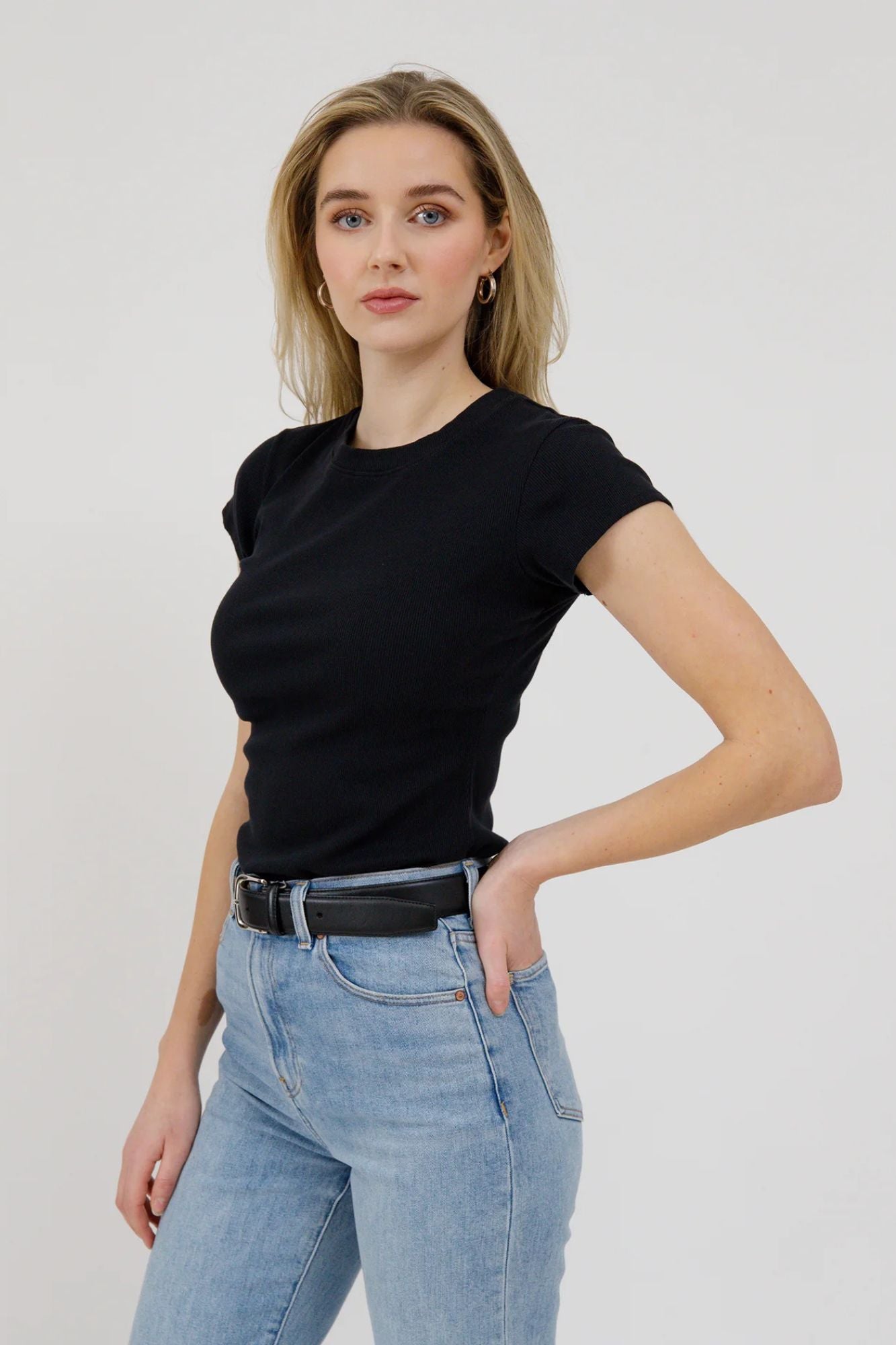 Ribbed Fitted Tee