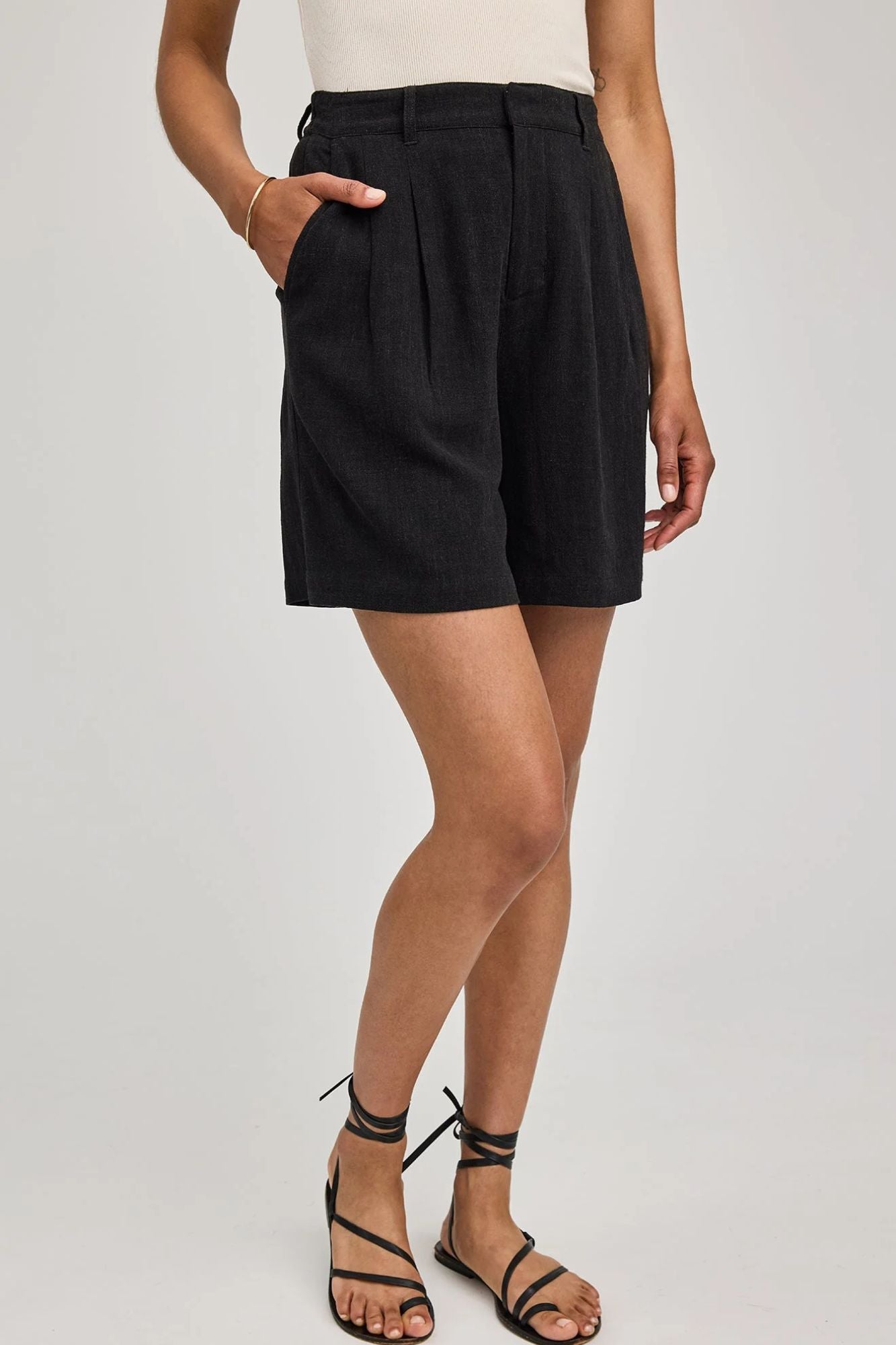 Alma Shorts