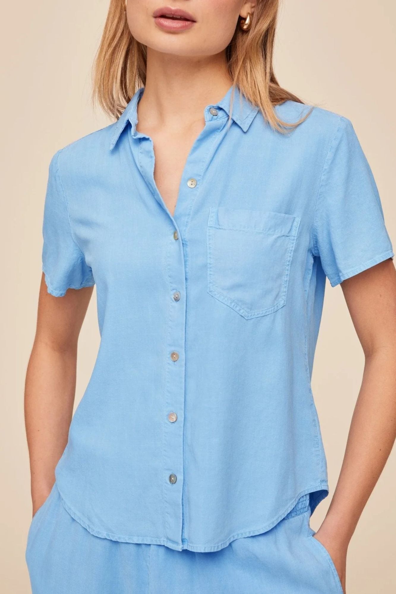 Short Sleeve Pocket Button Down Shirt