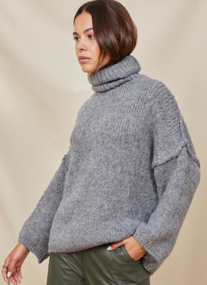 Niamh Sweater