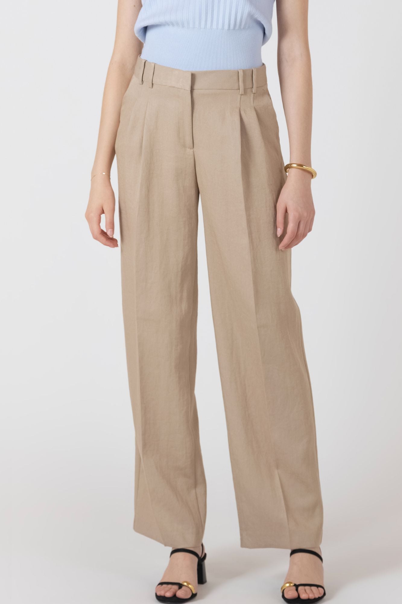 Pleat Detail Straight Pant