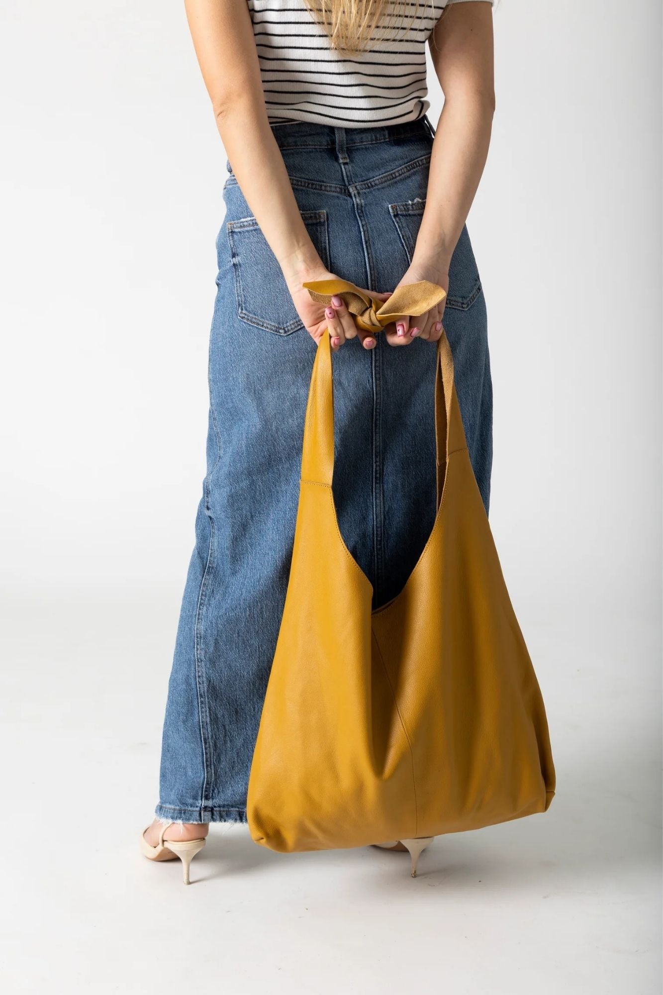 Knot Leather Shoulder Bag