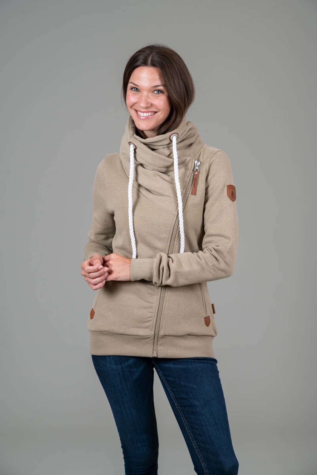 Hestia Full Zip High Collar