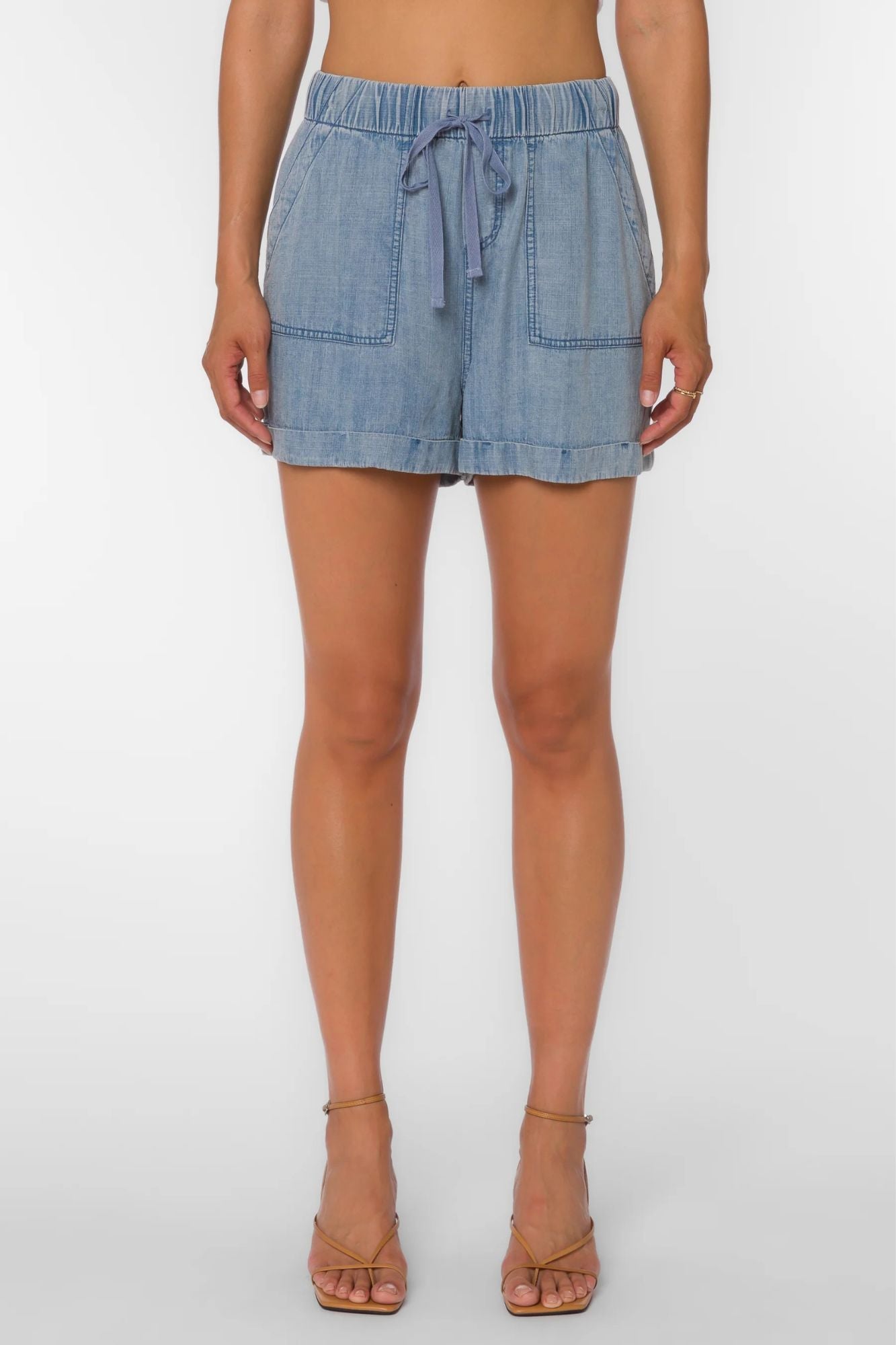 Lyra Short