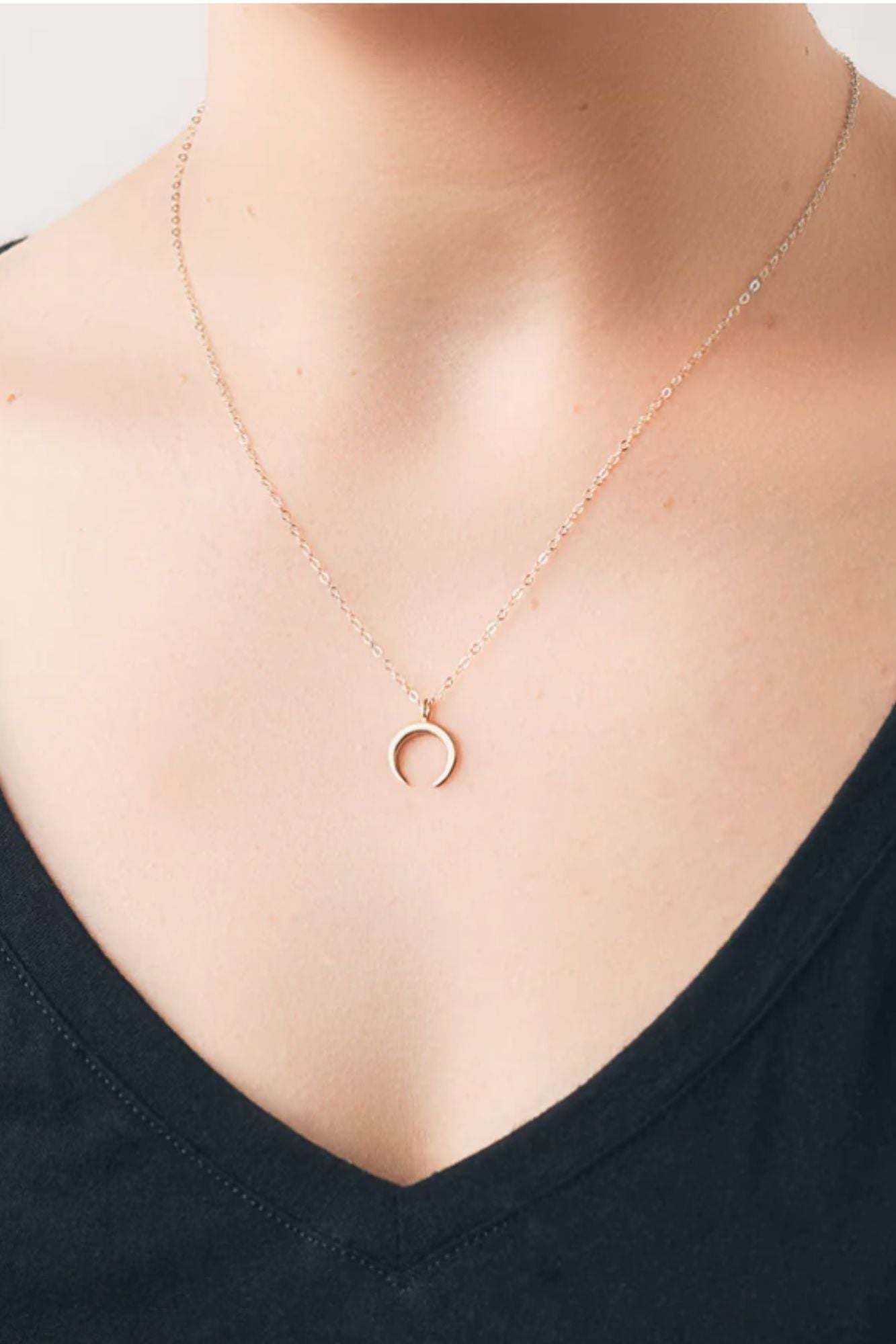 Luna Necklace