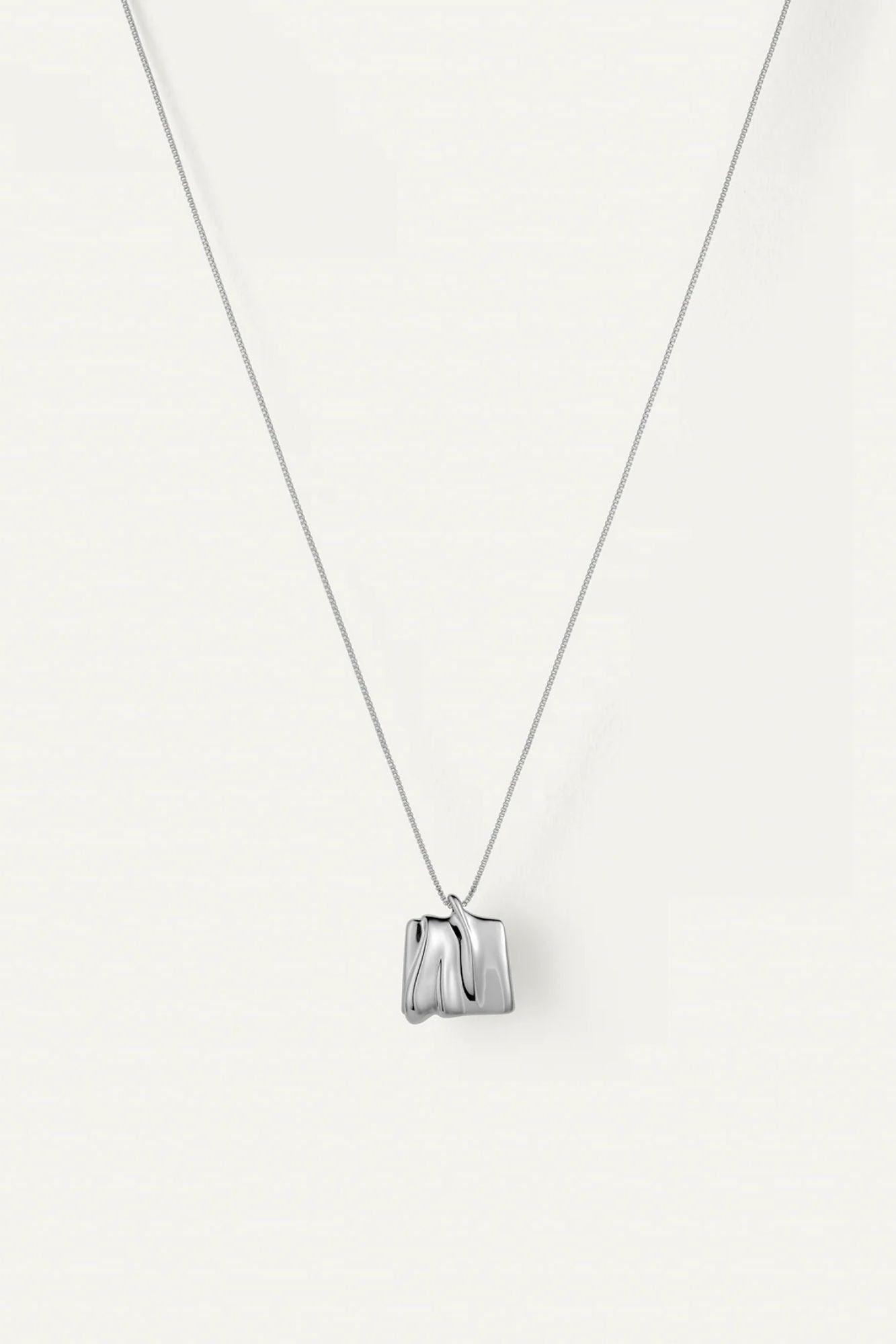 Small Sundra Pendant Necklace