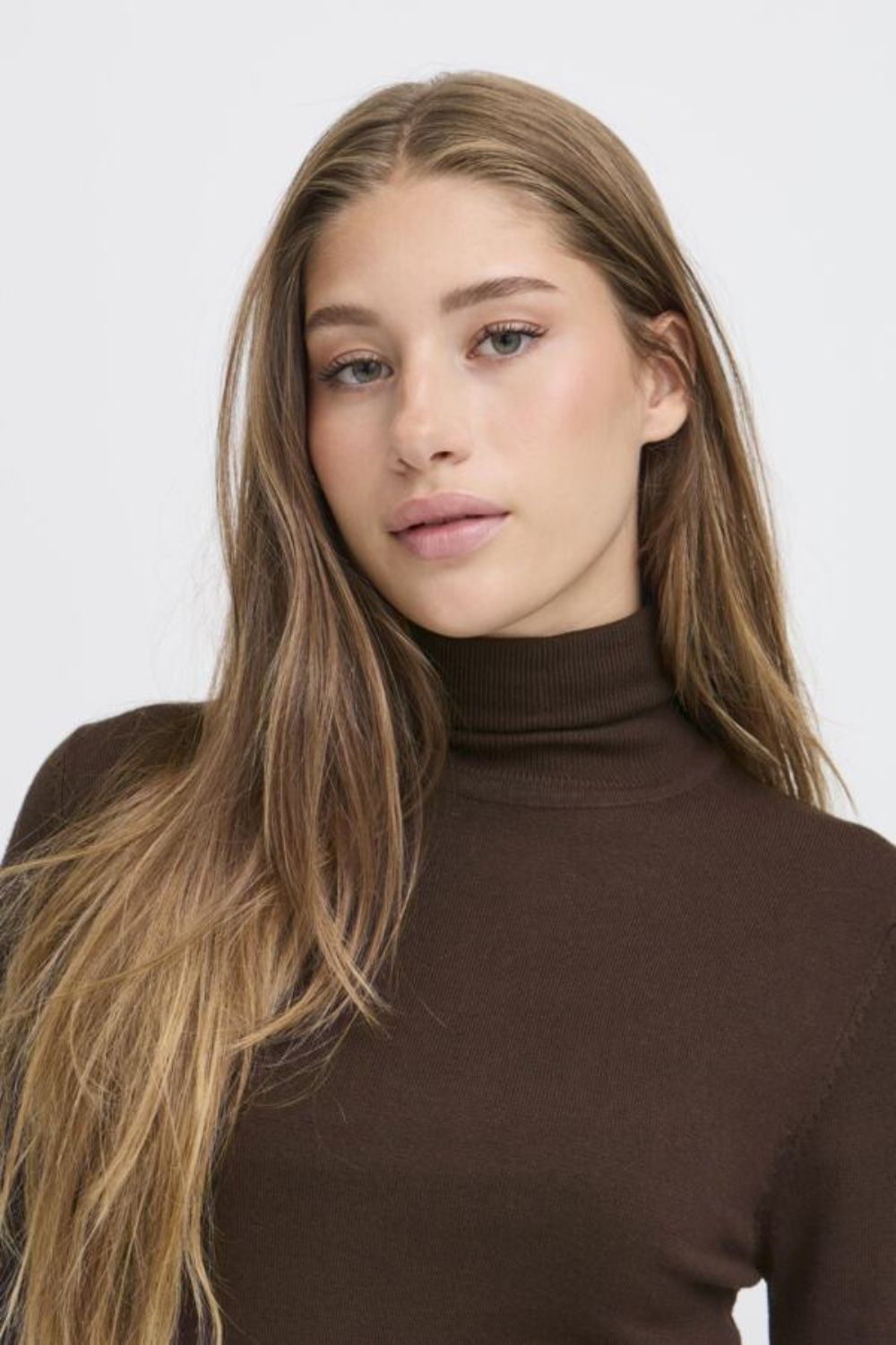 Mafa Turtleneck
