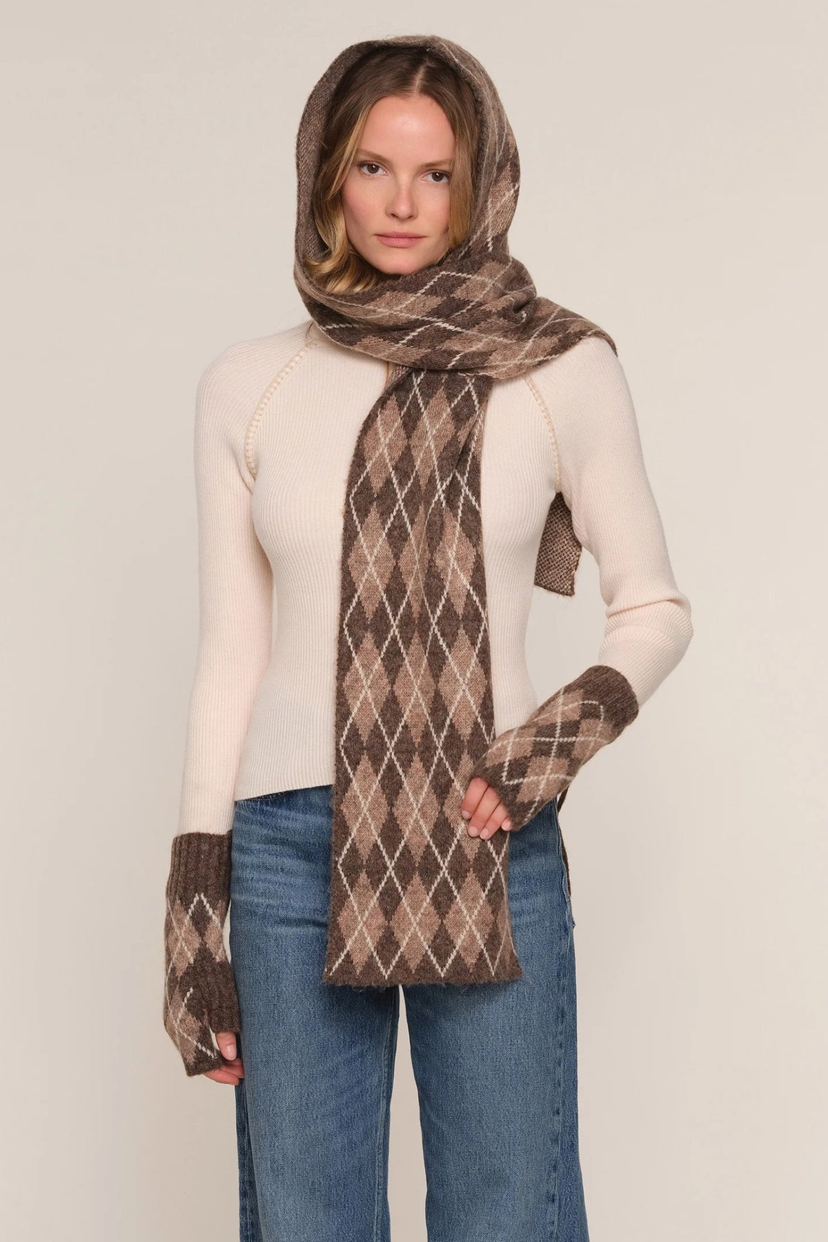 Carina Scarf