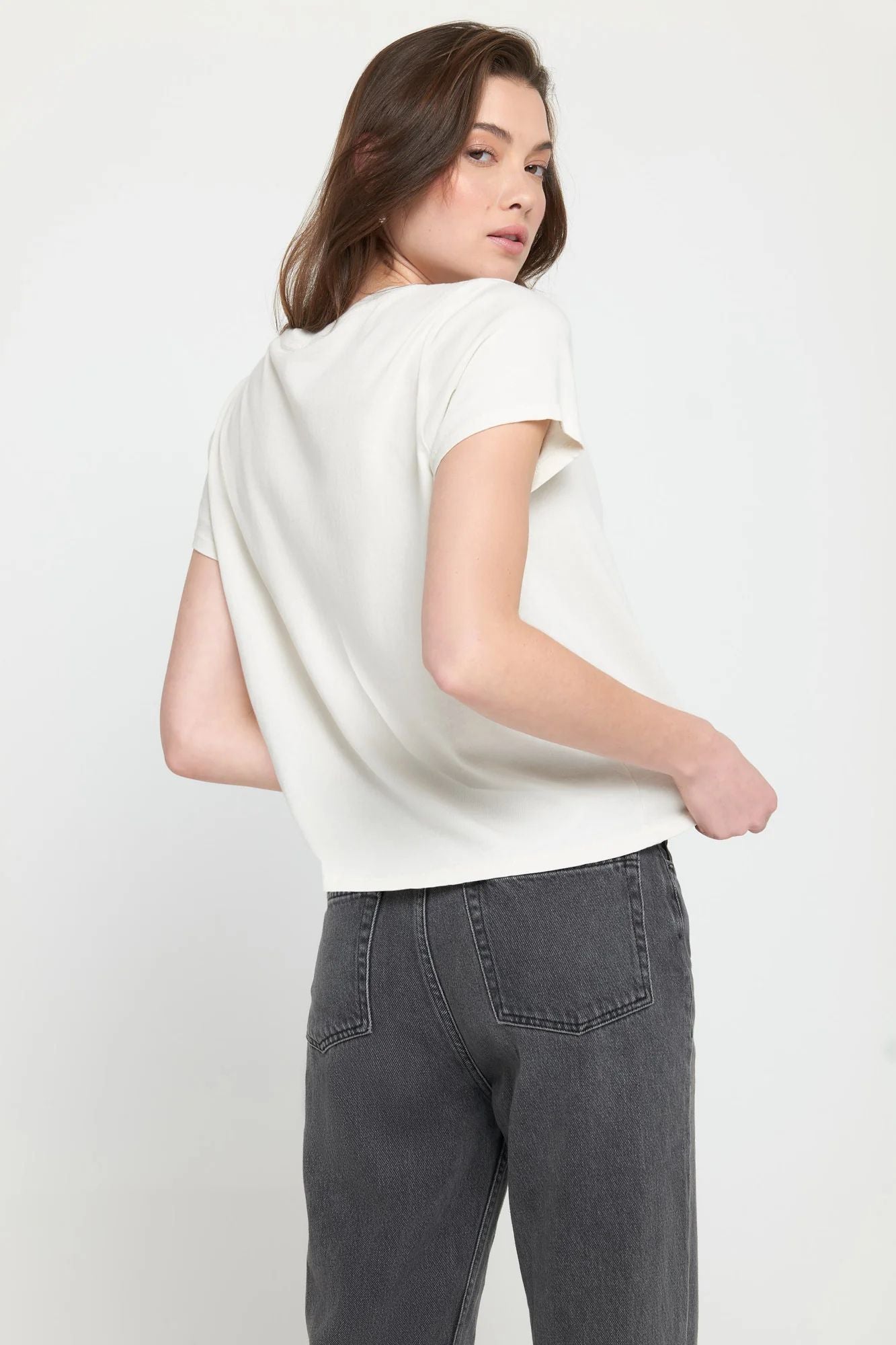 Yin Yang Star Lila Tee