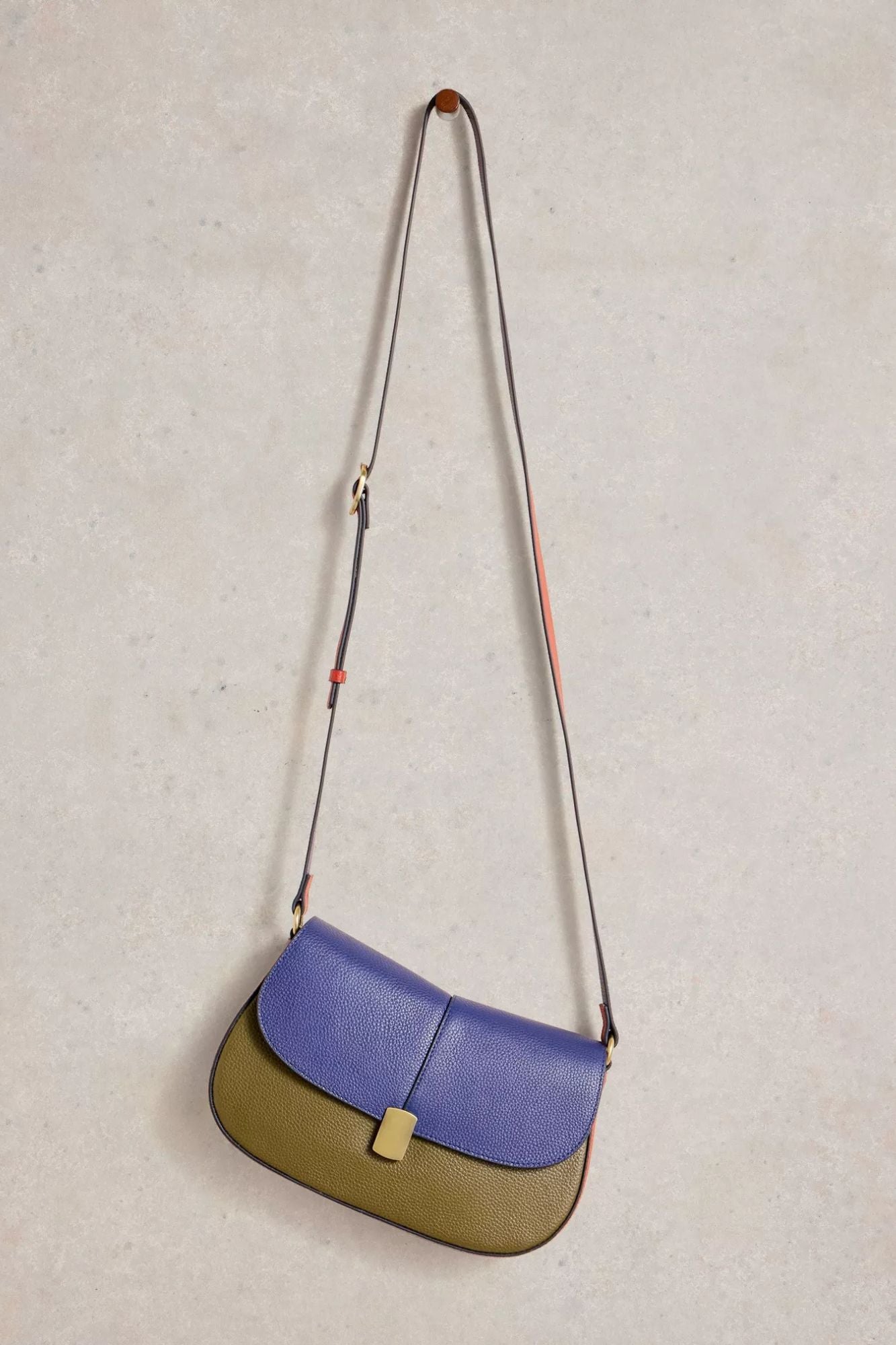 Silvy Lock Crossbody Bag