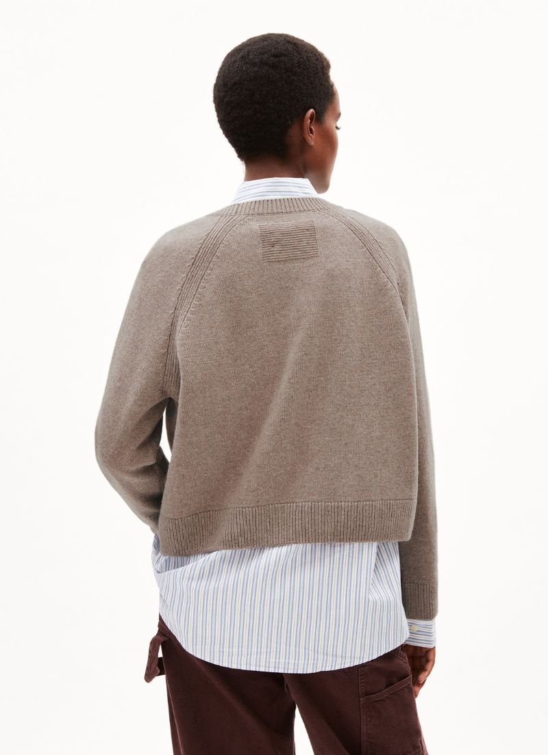 Diliriaa Reglana Sweater