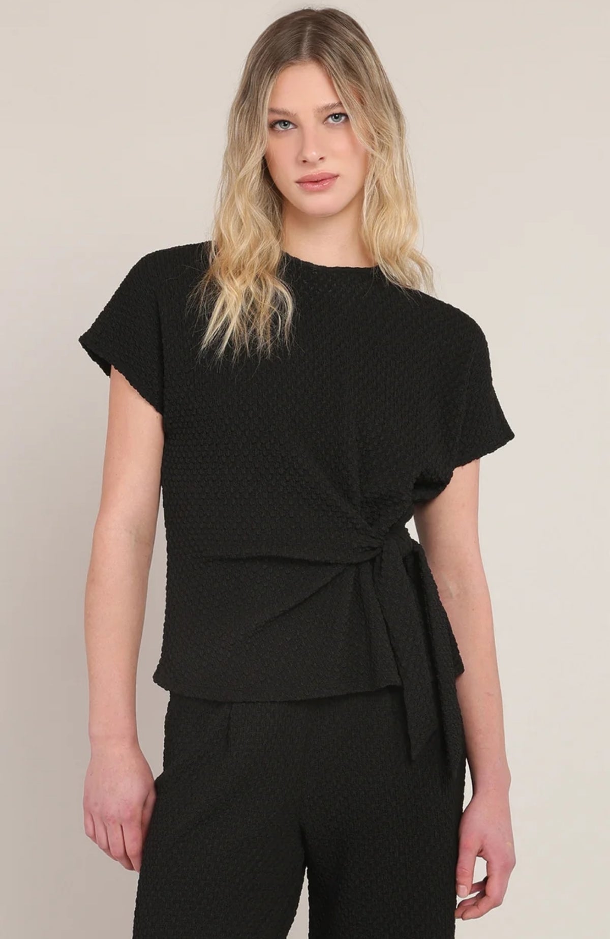 Textured Knot Top