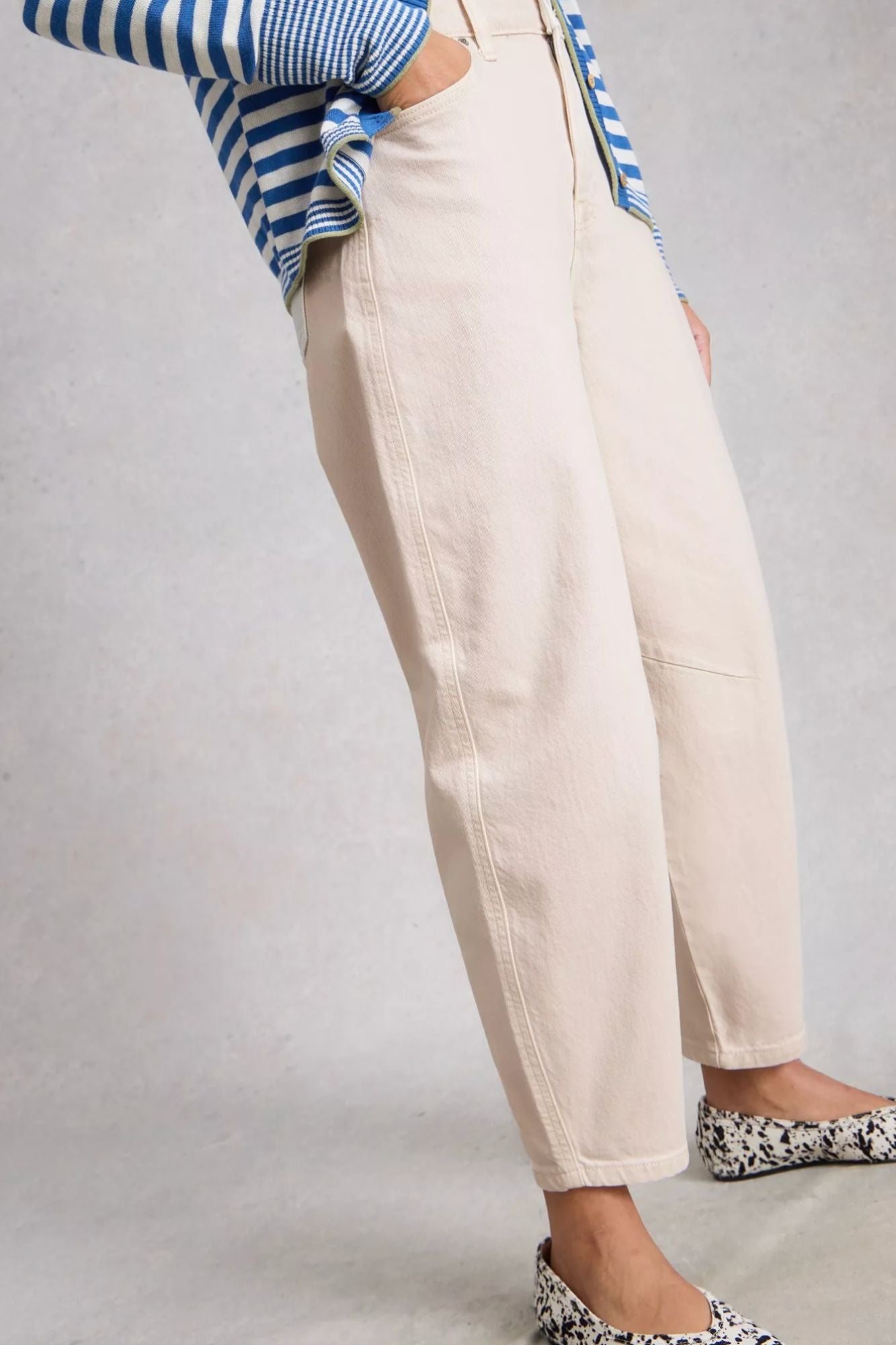 Aubrey Barrel Leg Jean