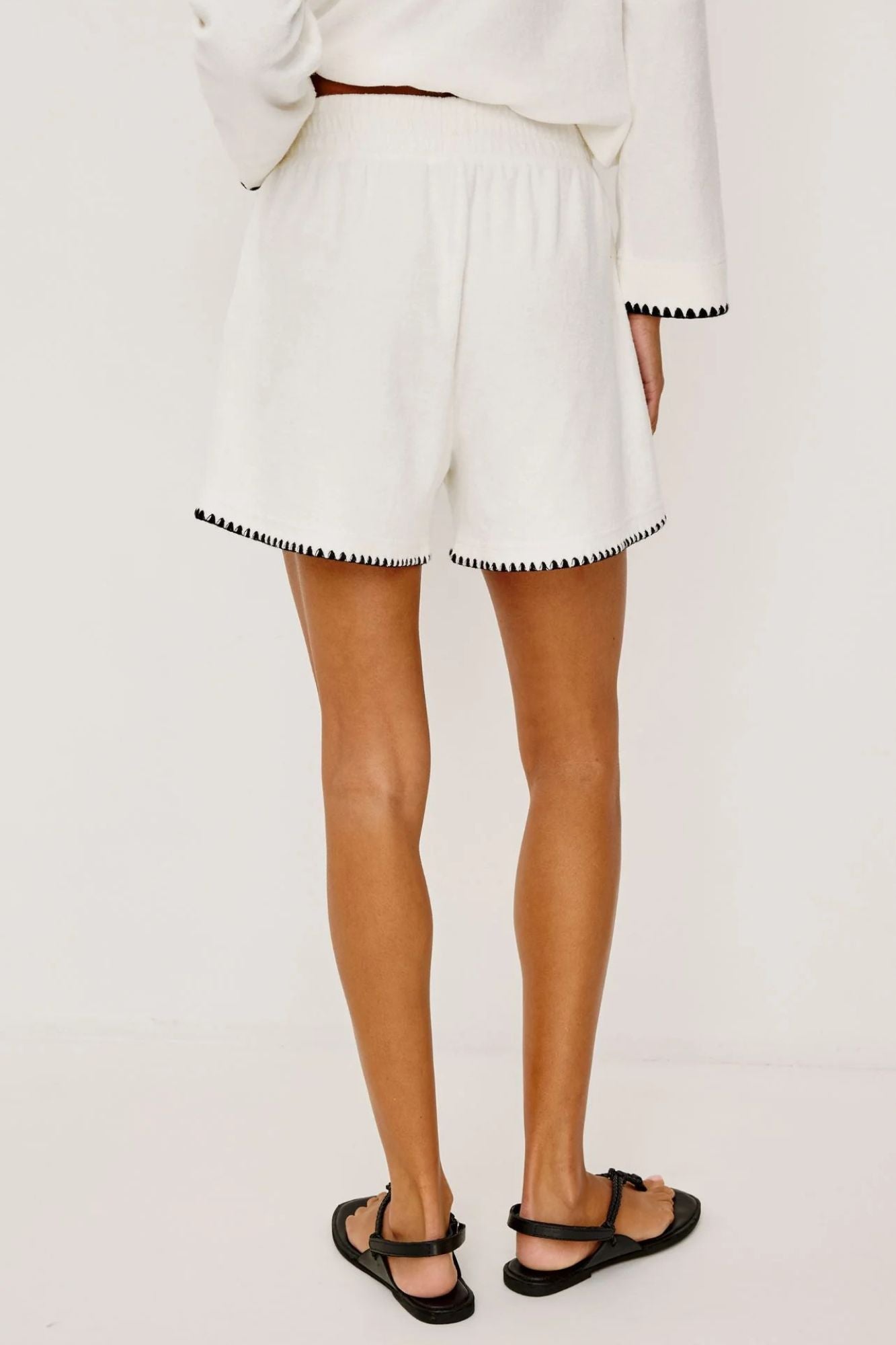 Lunas Short