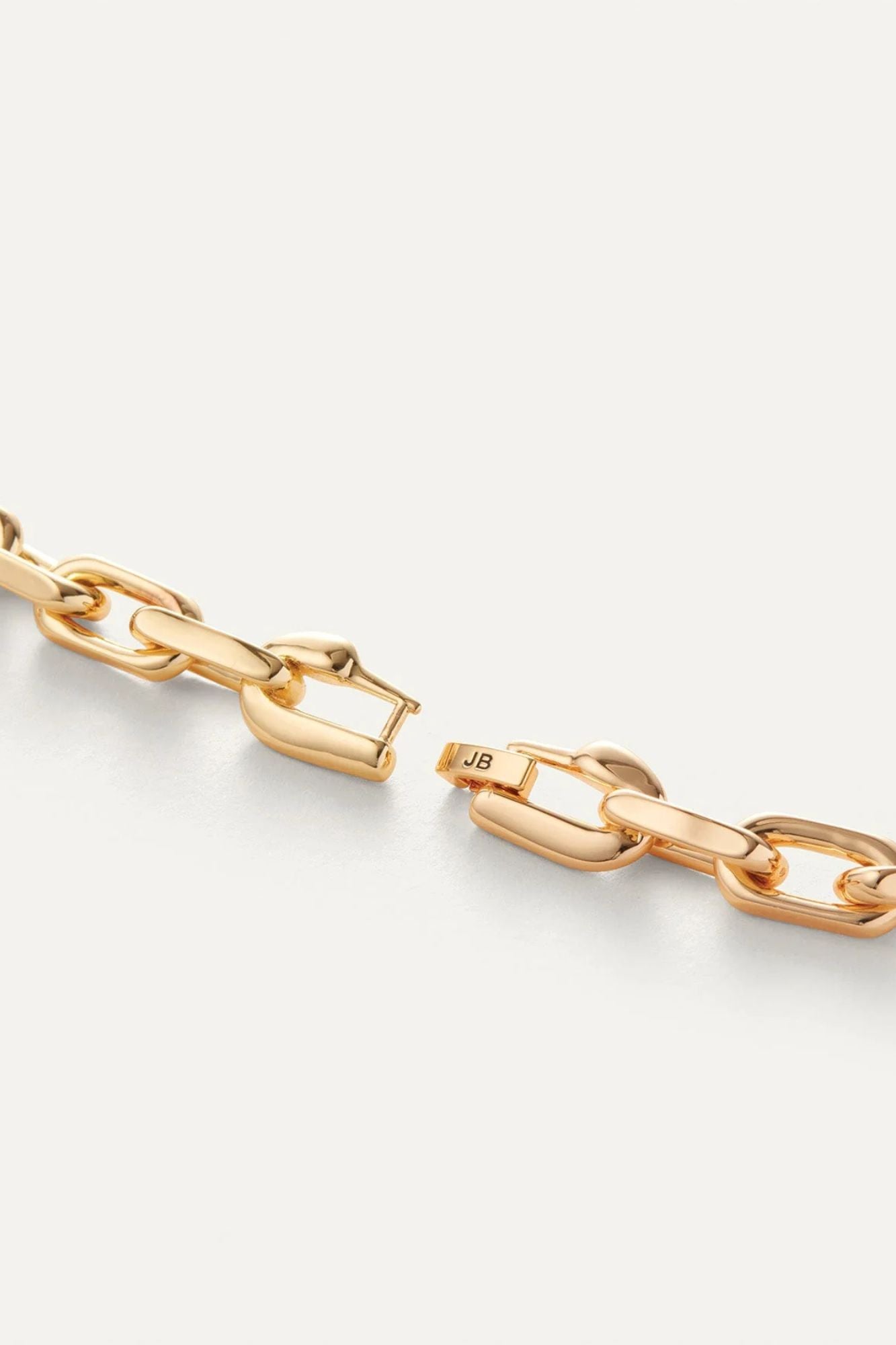 Loire Bracelet 8"