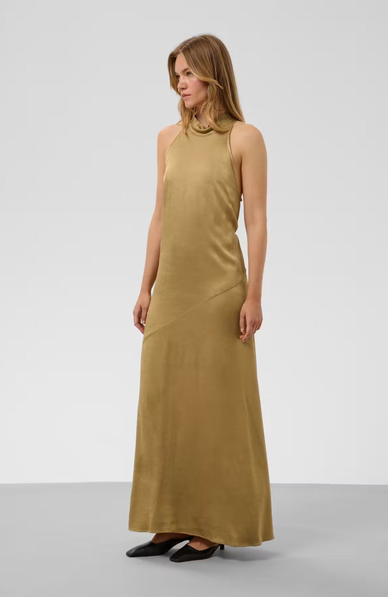 Aragat Dress
