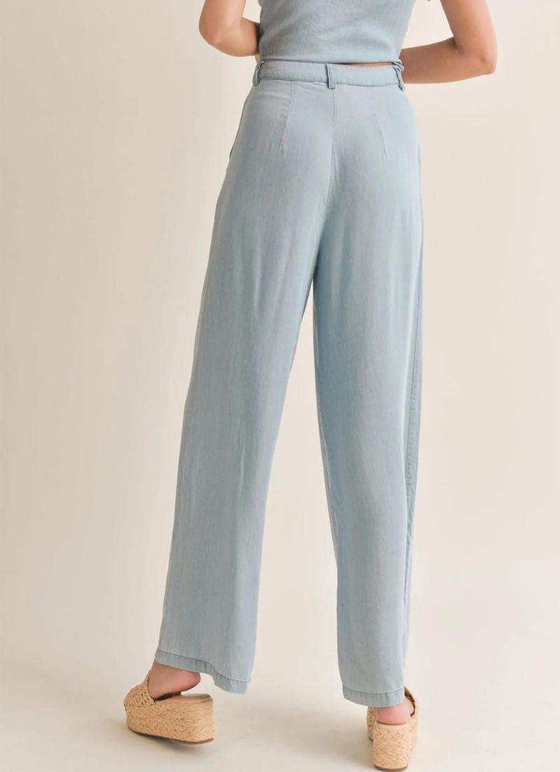 Soft Breeze Chambray Pant