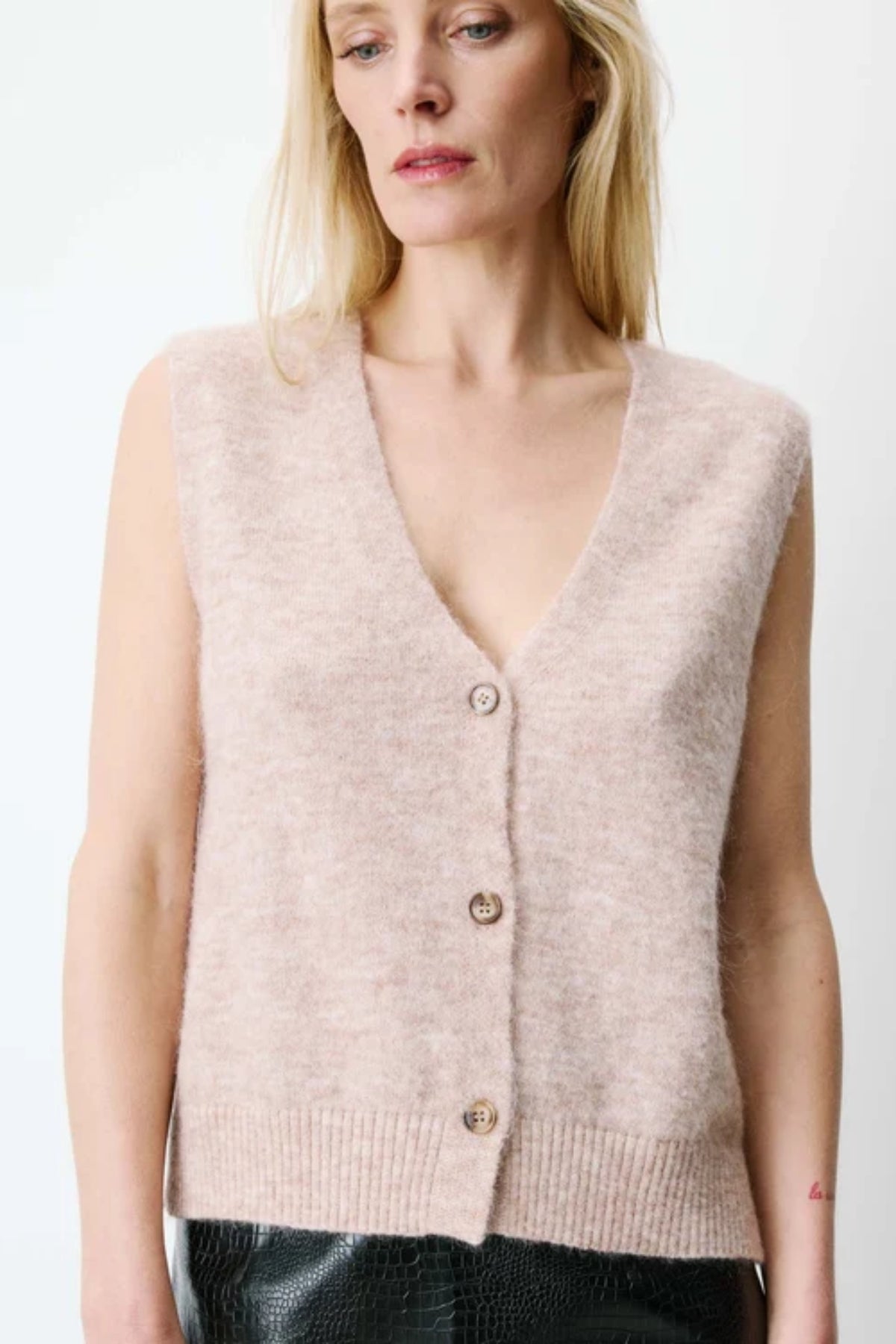 Nars Cardigan
