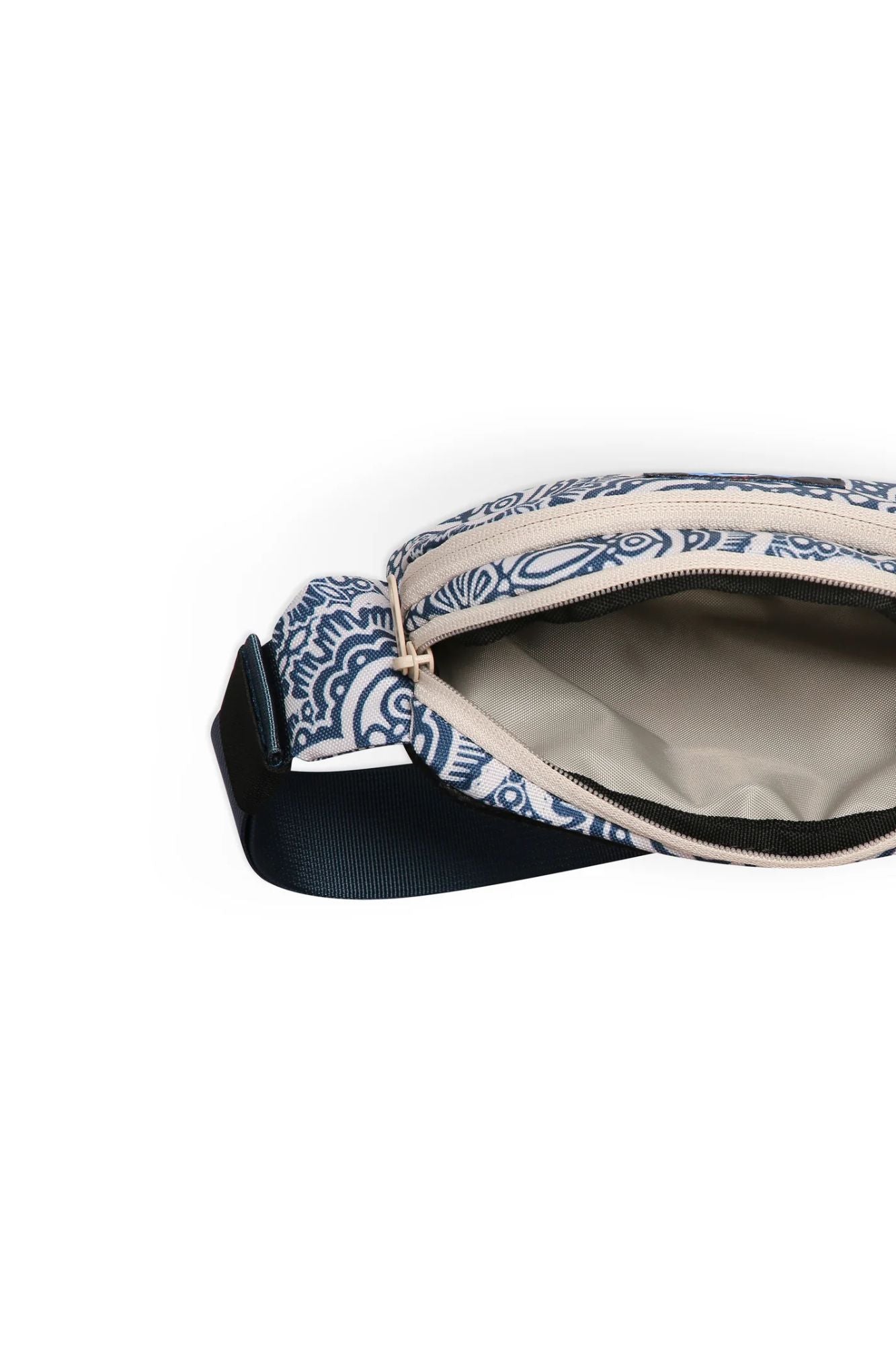 Spectator Belt Bag