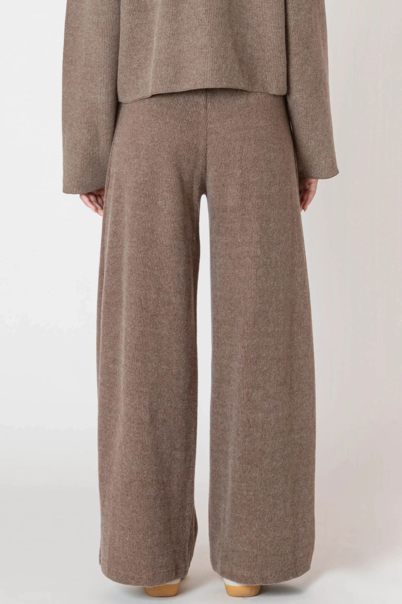 Wide Leg Ribbed Pant