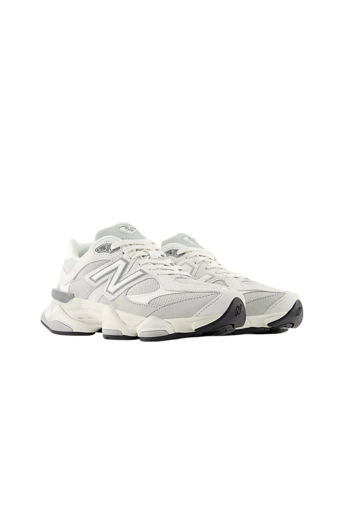 9060 Lifestyle Shoe