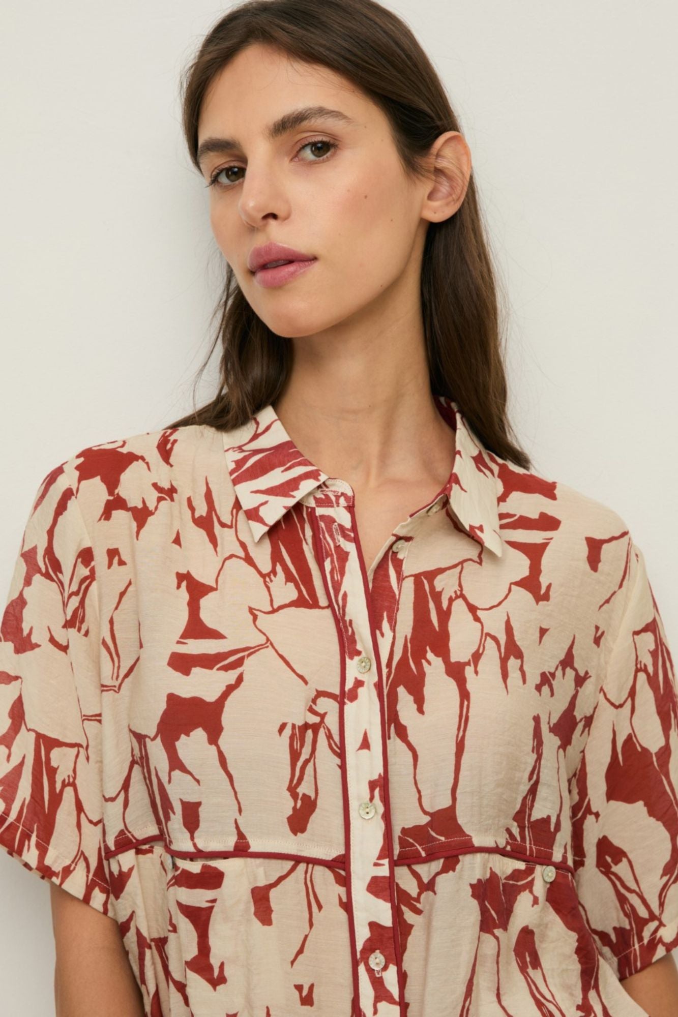 Printed Shirt with Tie
