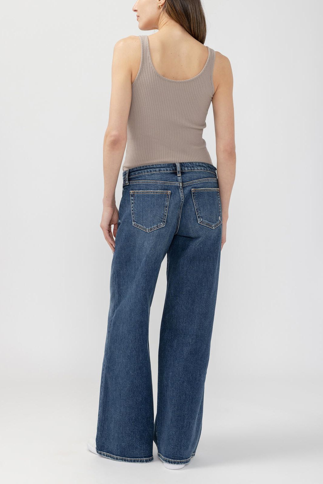 Low Rise Baggy Jeans