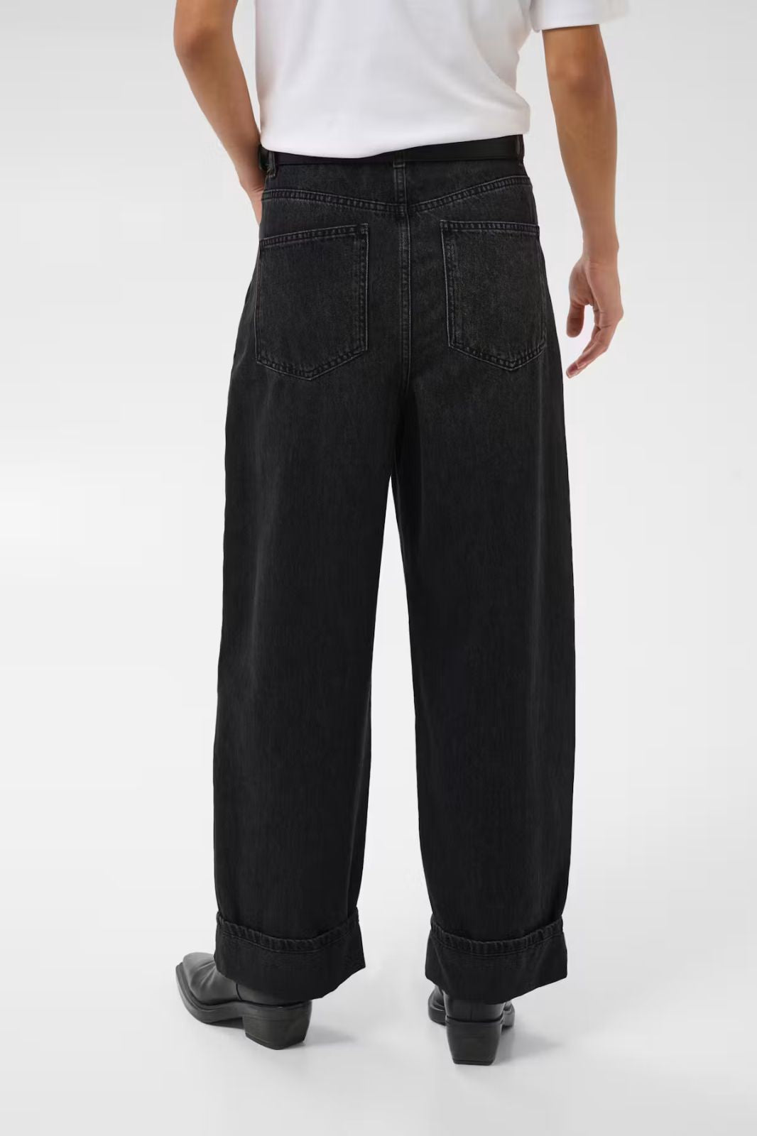 Christine Jeans
