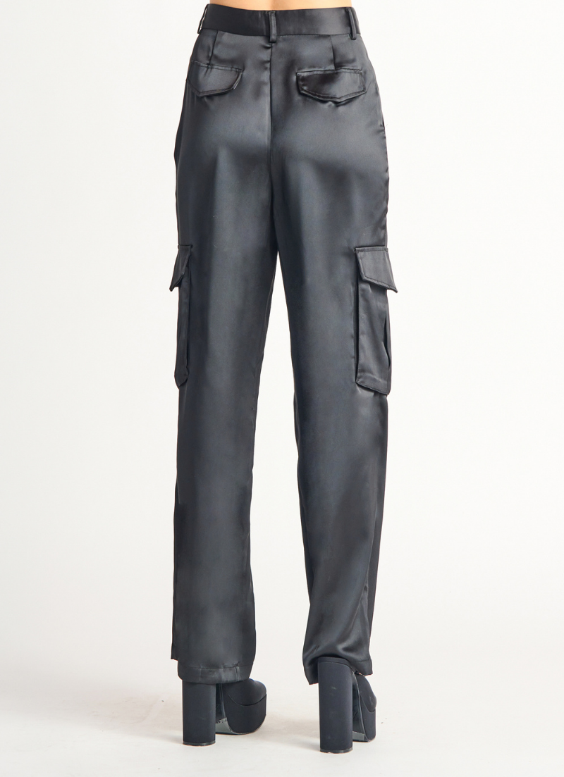 Pantalon cargo en satin